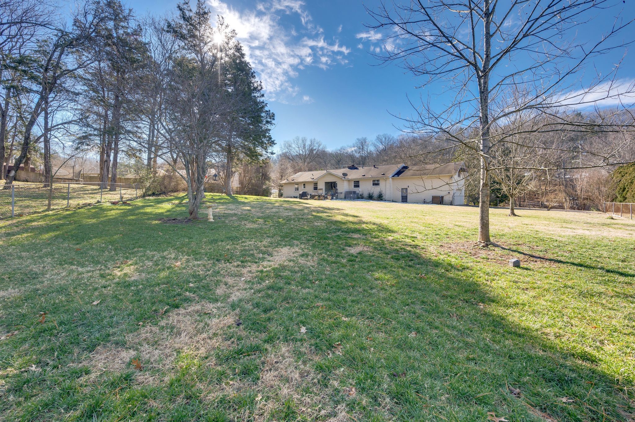 6544 Brownlee Dr