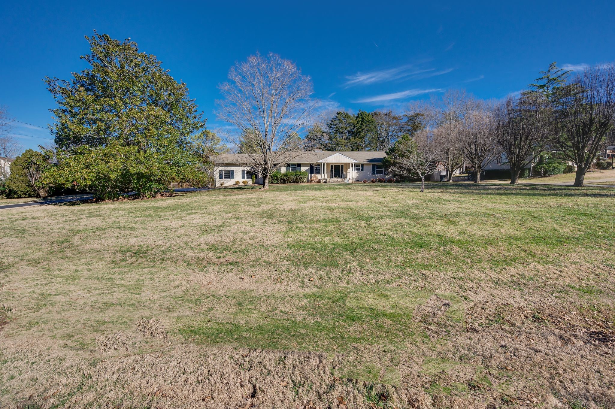 6544 Brownlee Dr