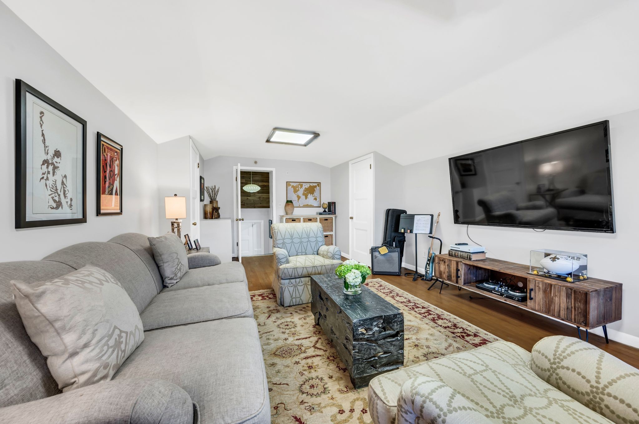 6544 Brownlee Dr
