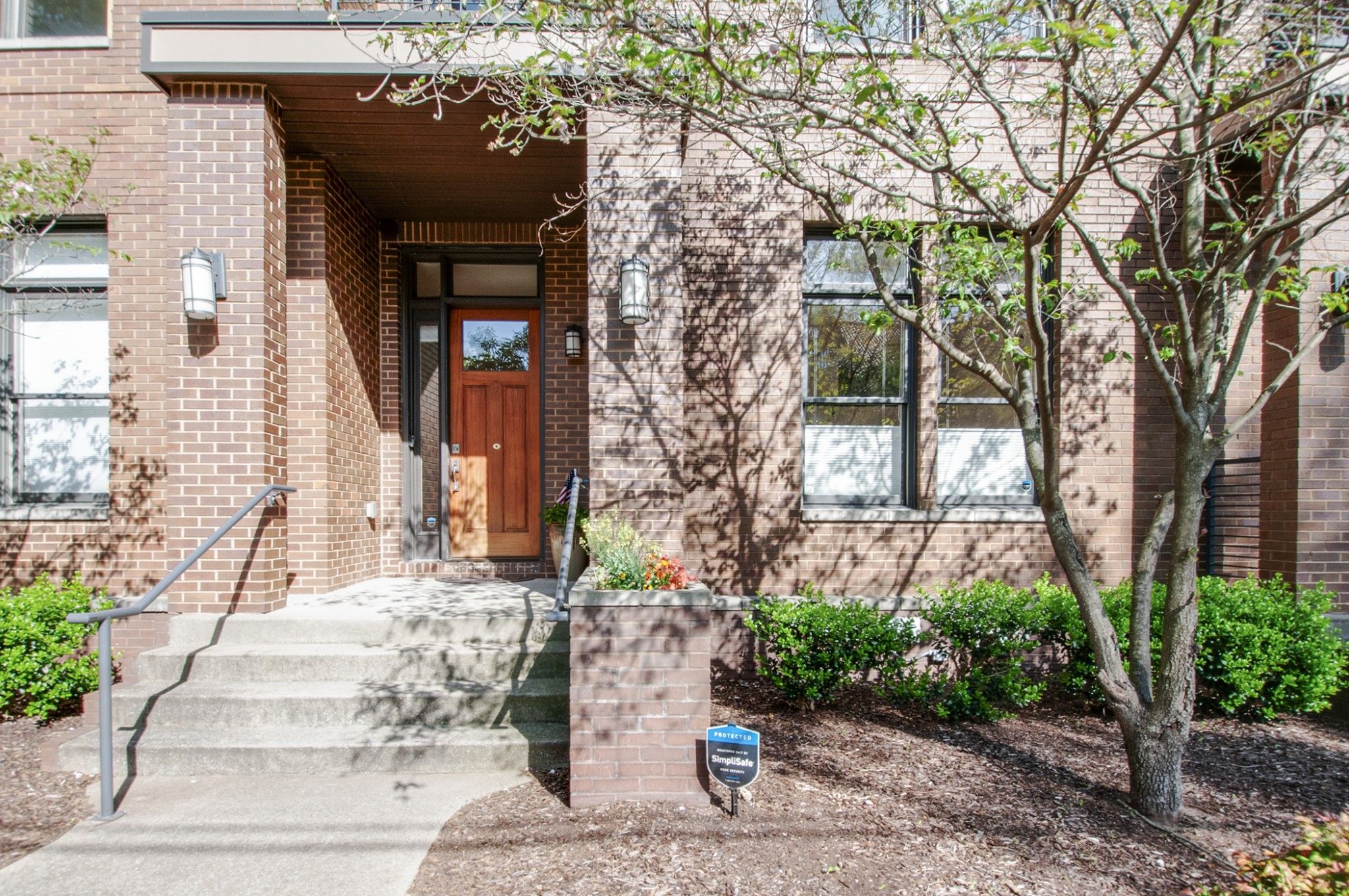 1702 18th Ave, S