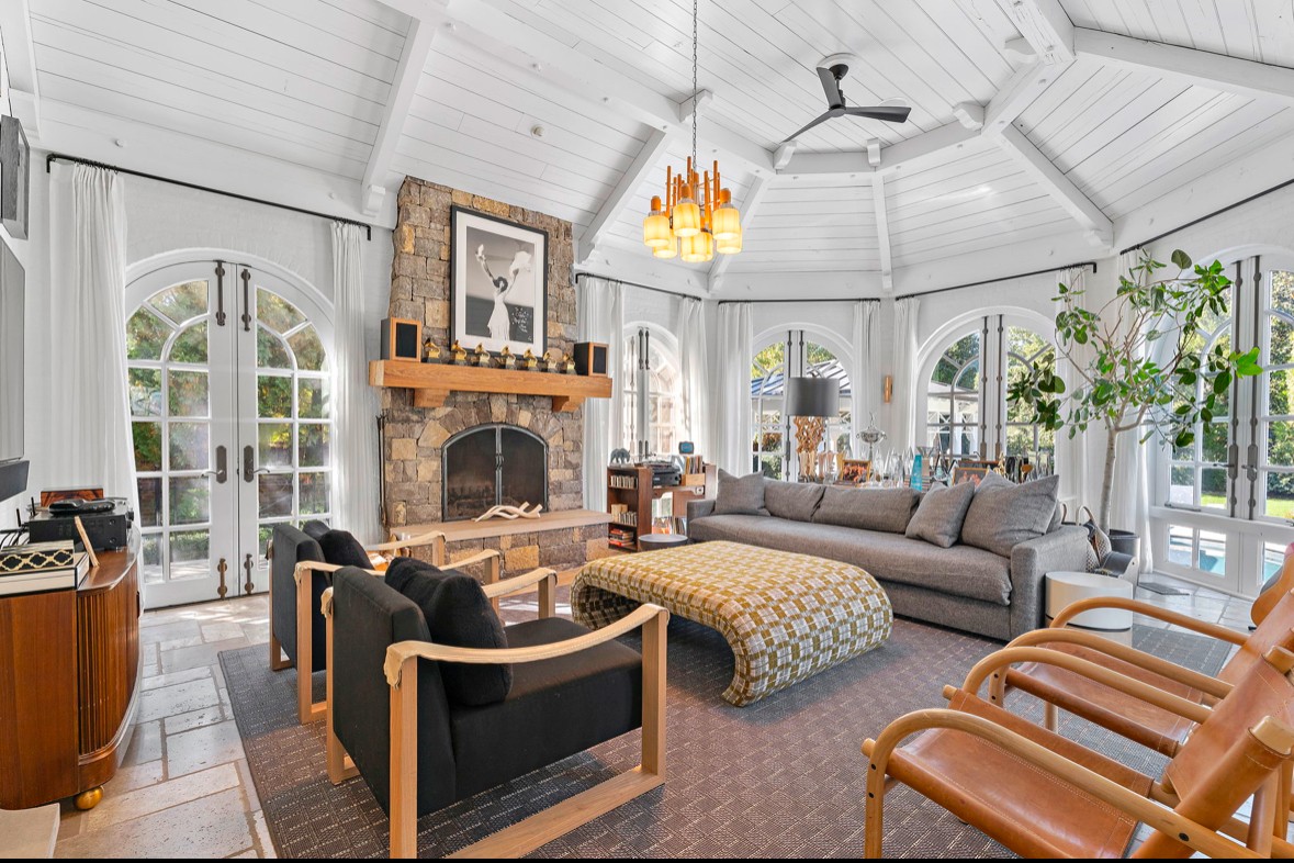 1103 Belle Meade Blvd