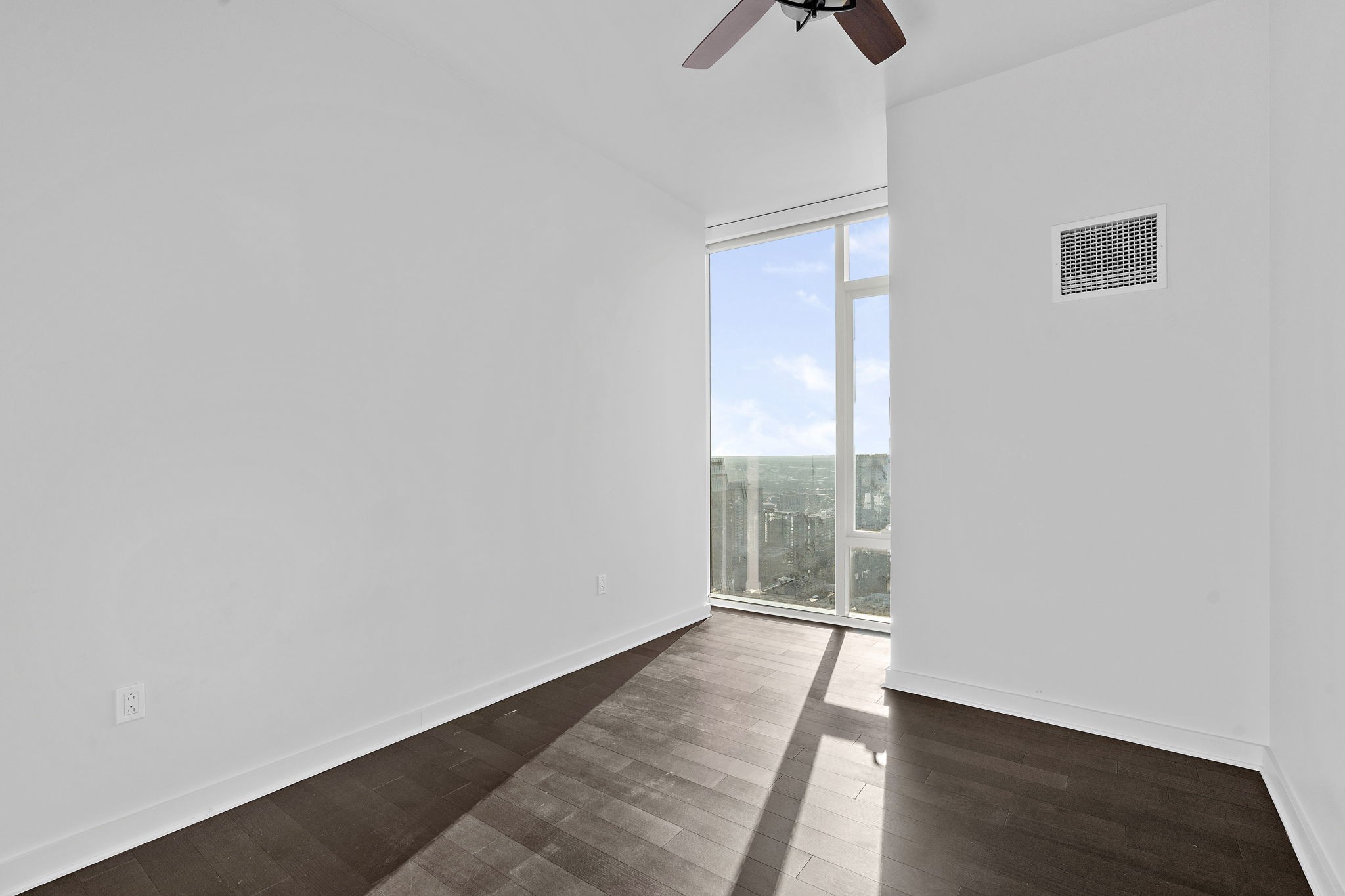 515 Church St Unit: 3308