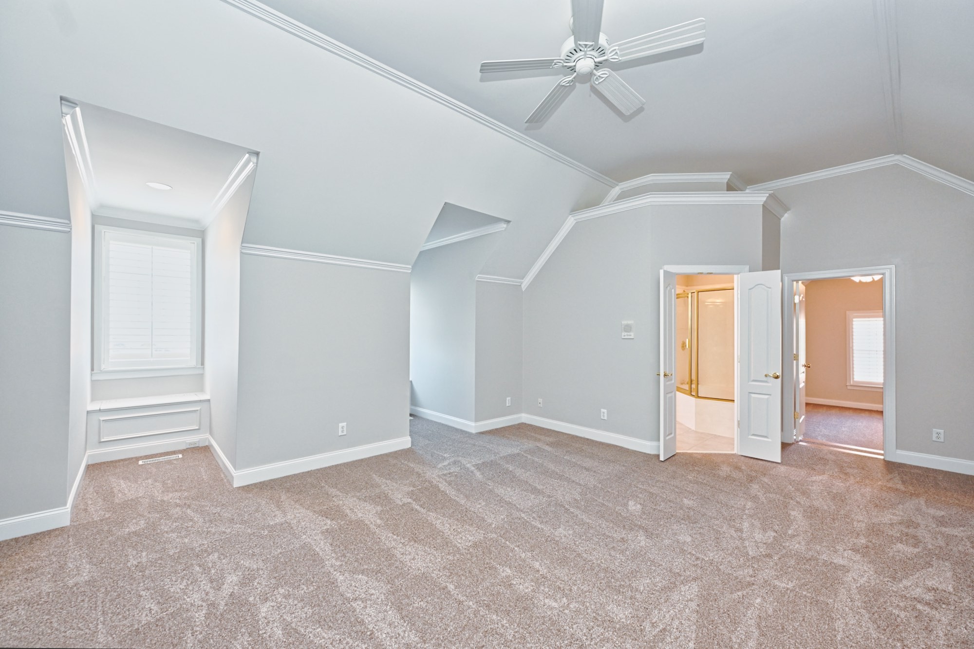 109 McCallister Ct