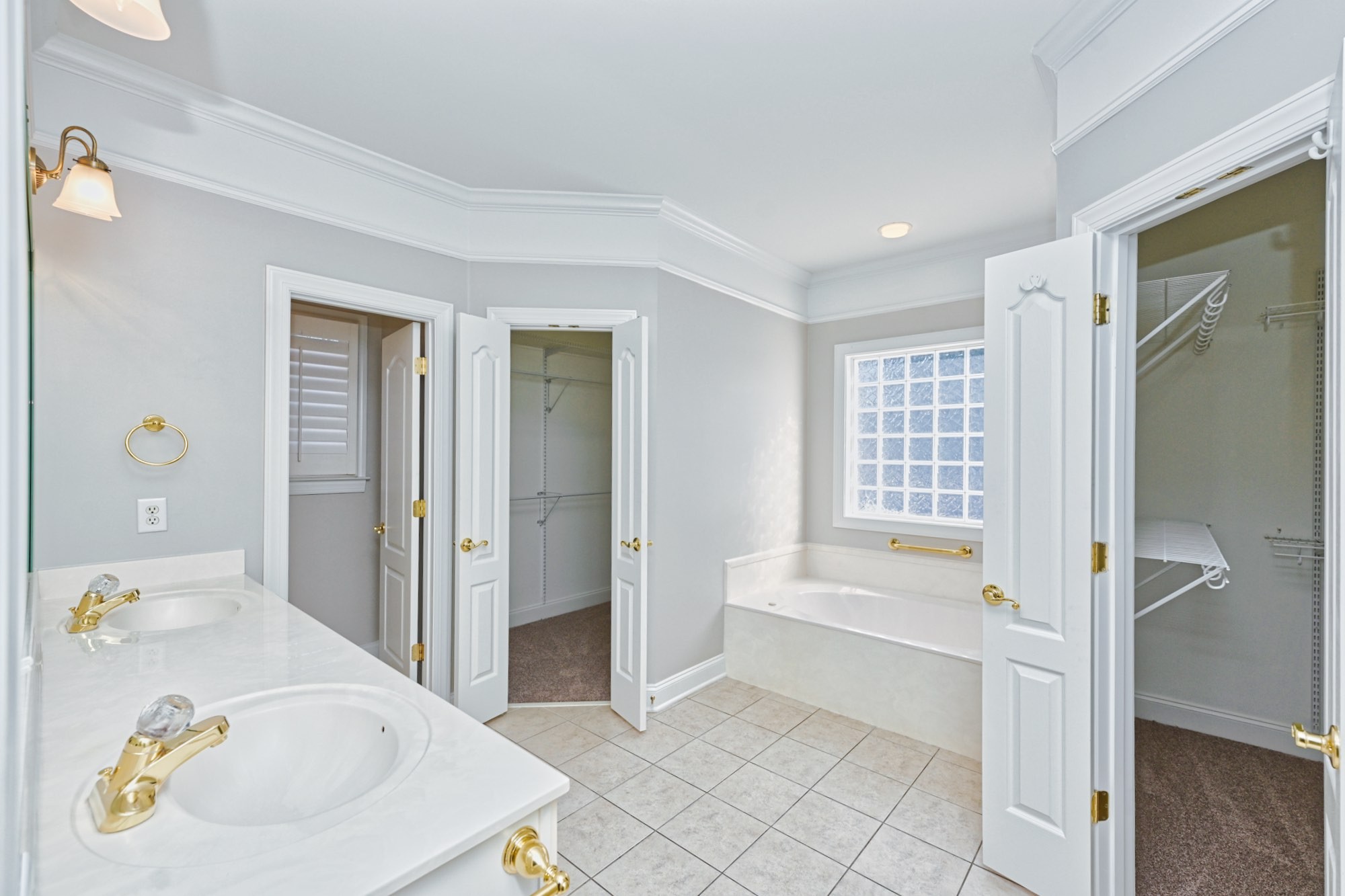 109 McCallister Ct