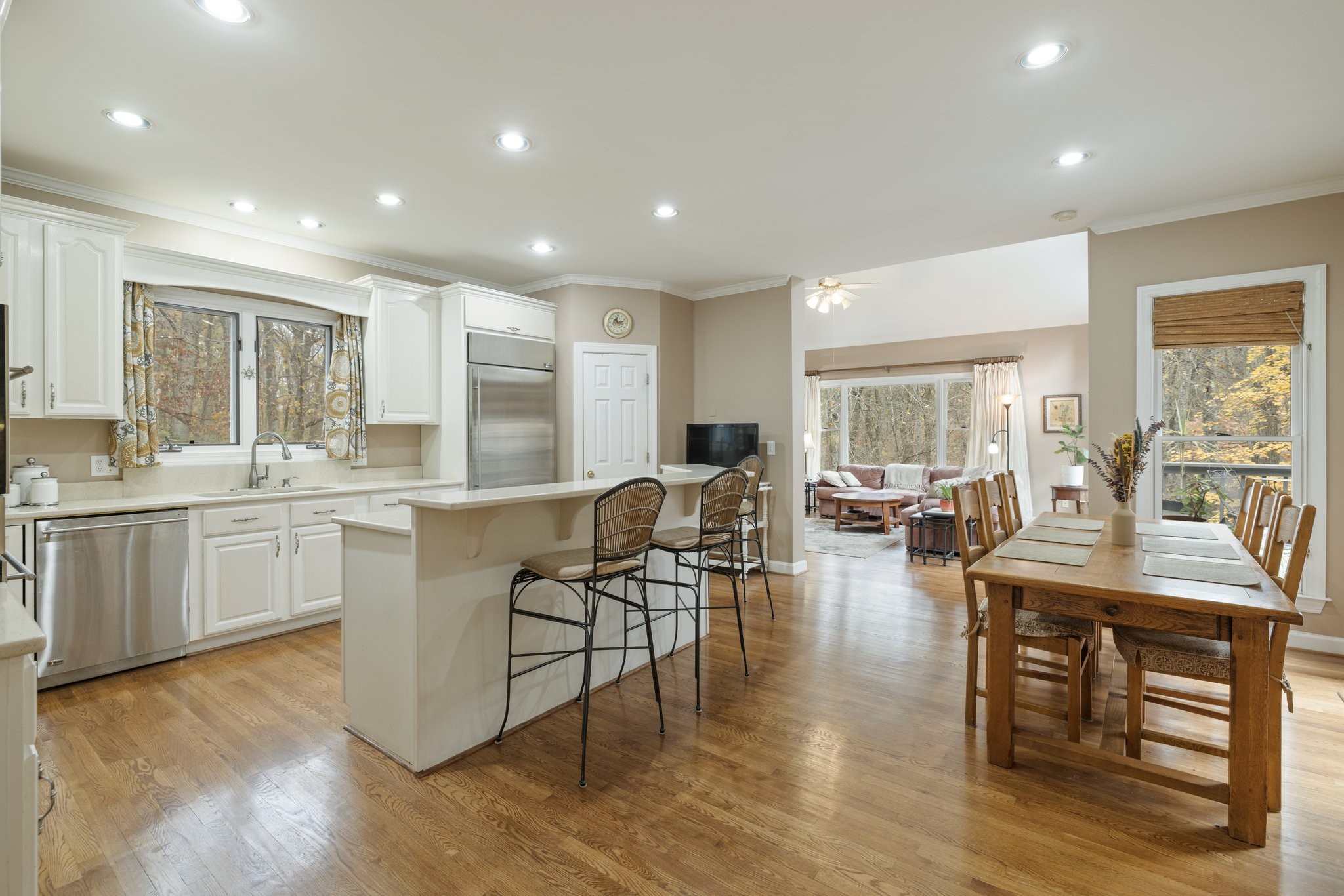 1245 Temple Ridge Dr