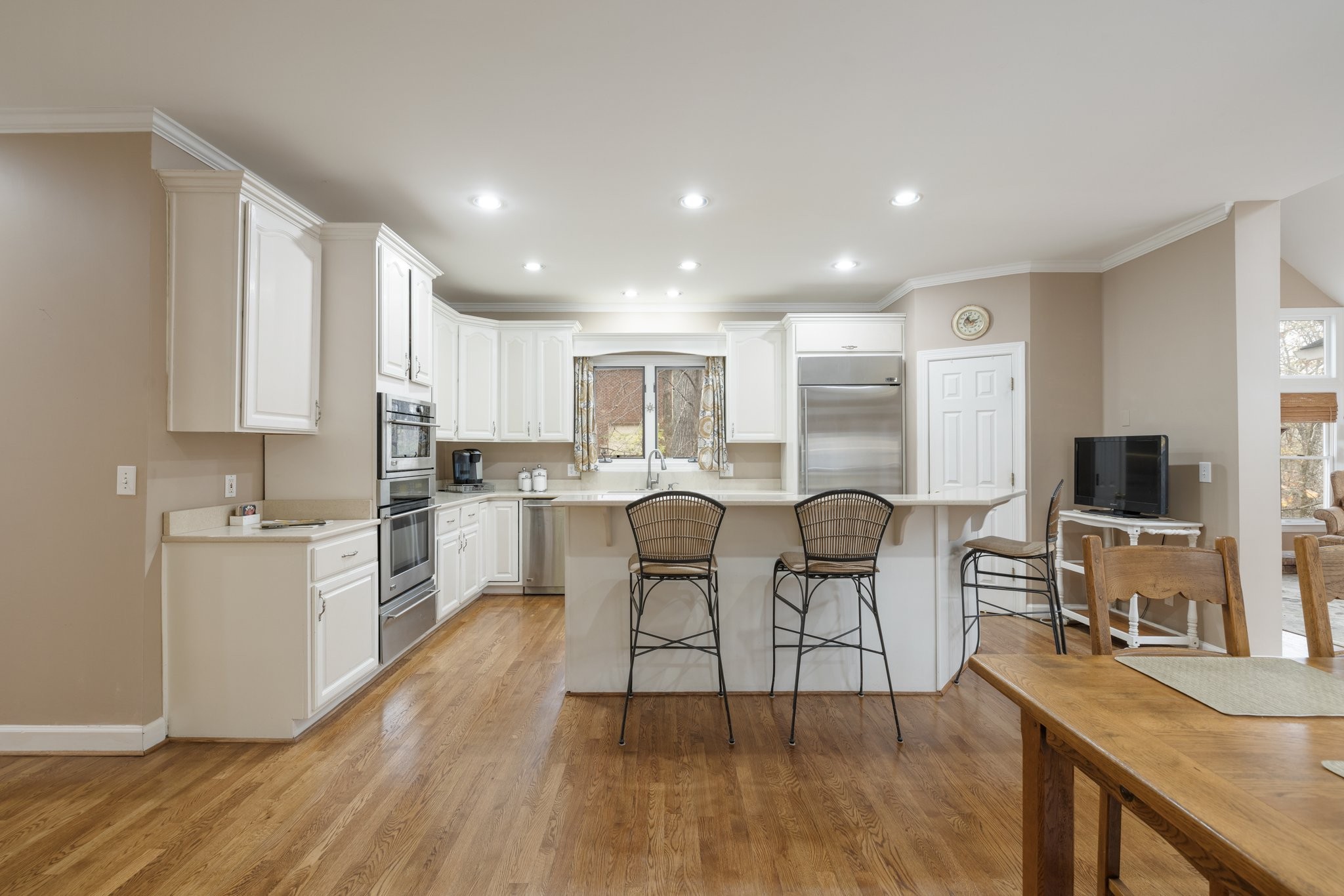 1245 Temple Ridge Dr