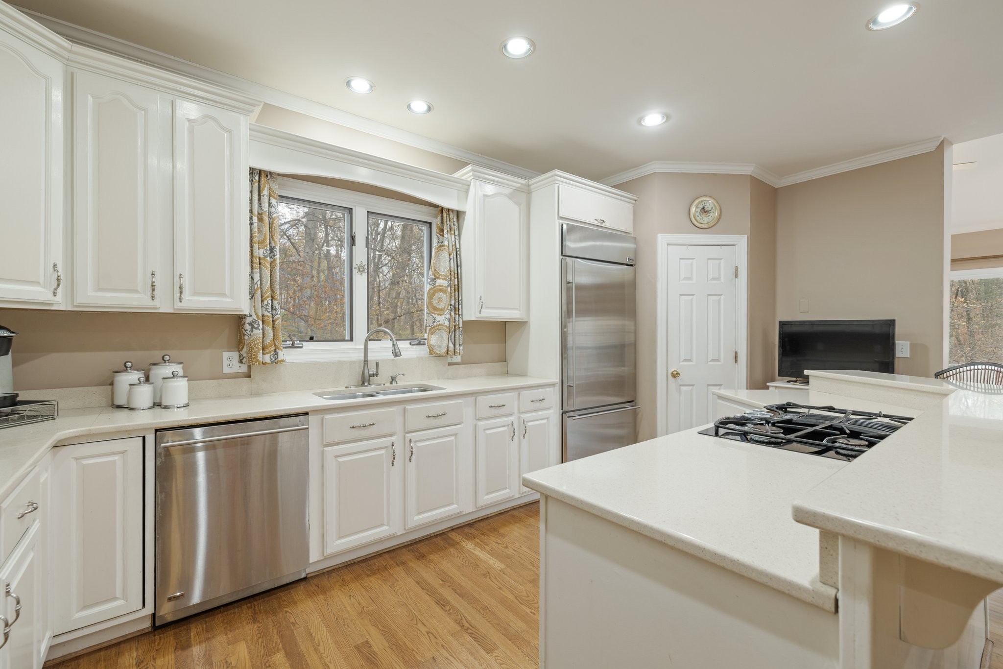 1245 Temple Ridge Dr