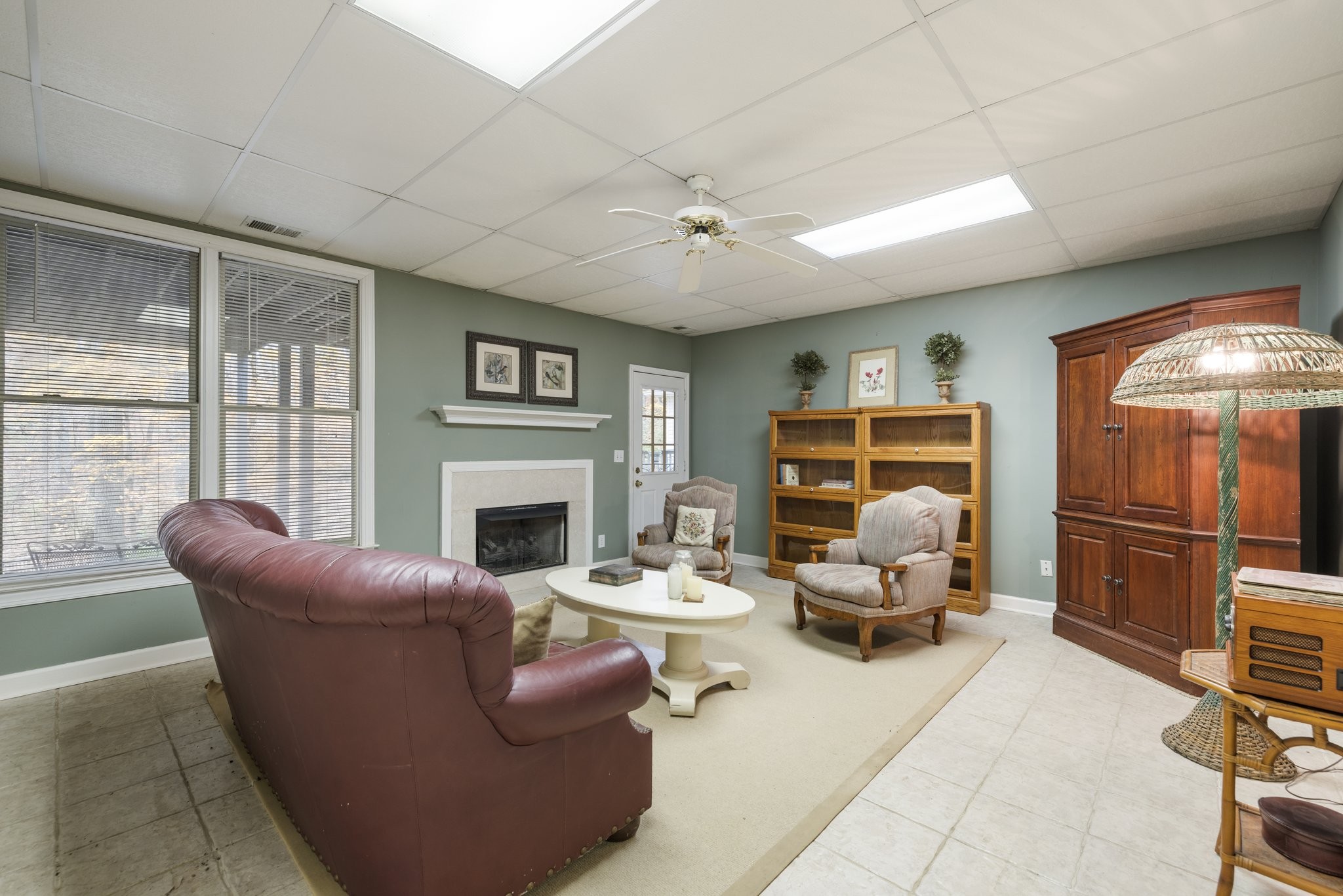 1245 Temple Ridge Dr