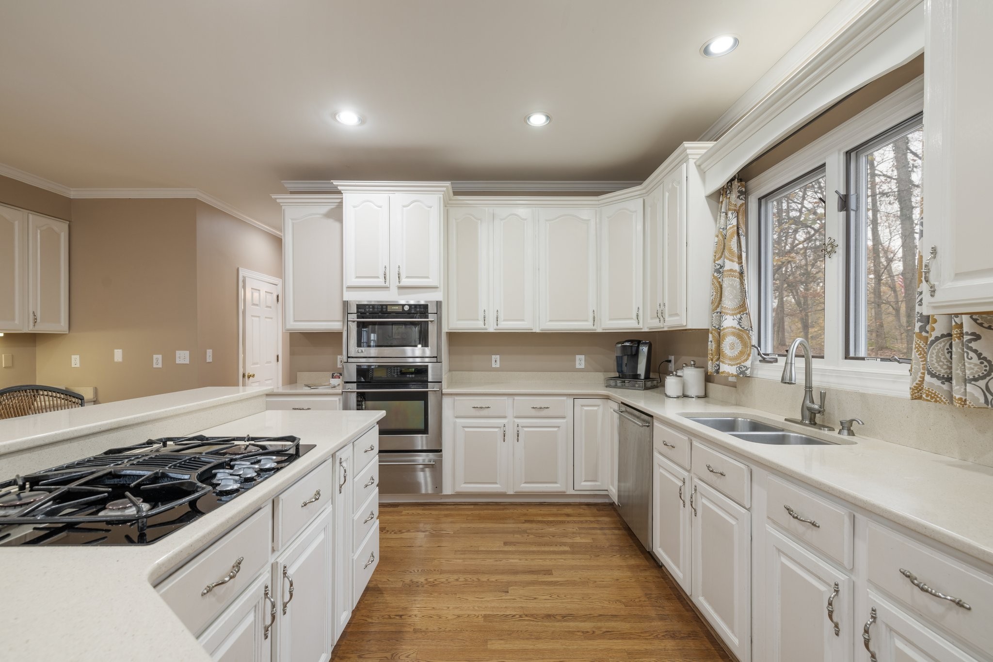 1245 Temple Ridge Dr