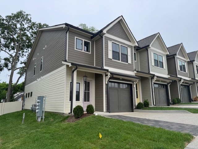 1074 Noble Loop Unit: 17