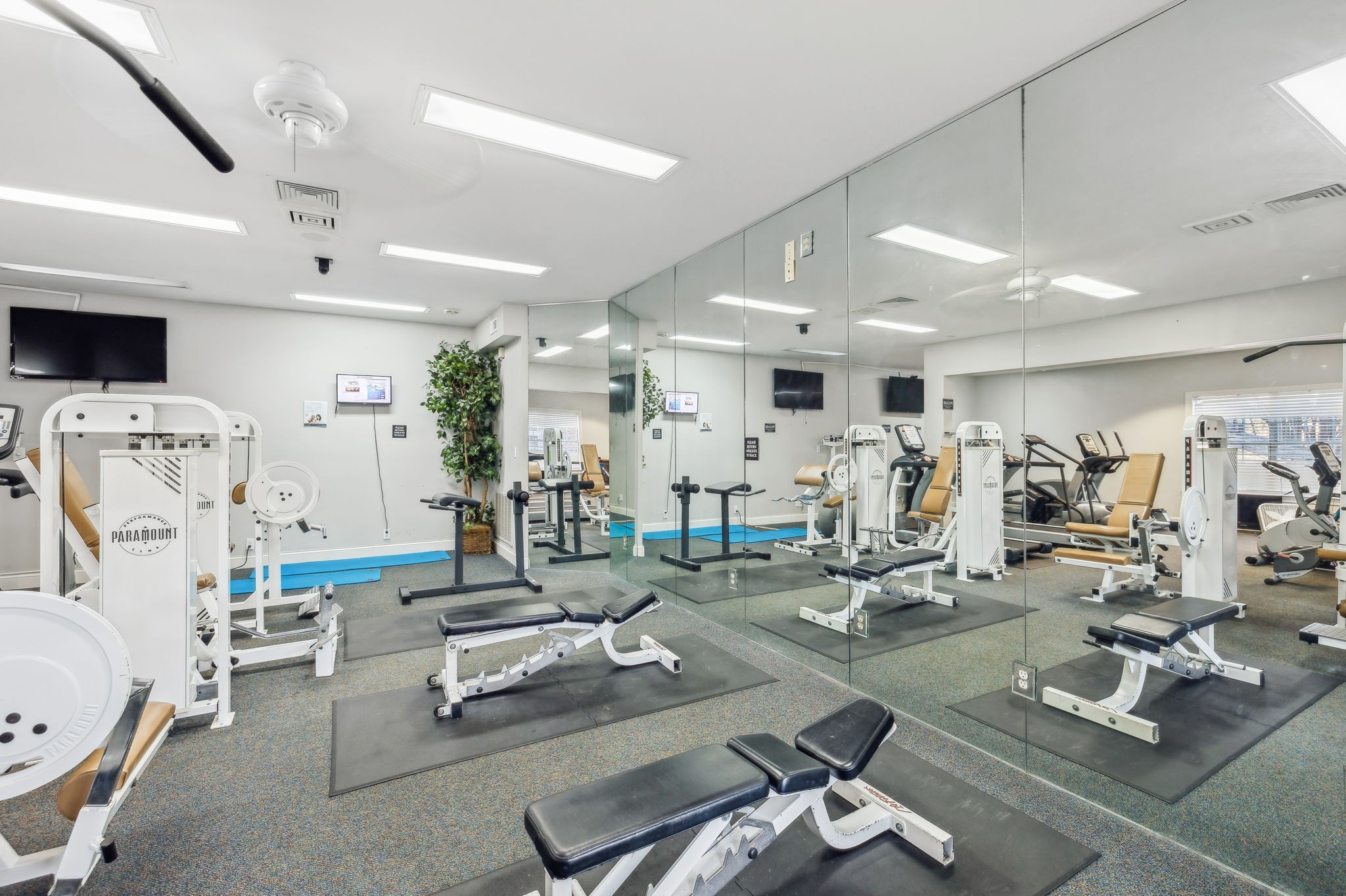 2025 Woodmont Blvd Unit: 228
