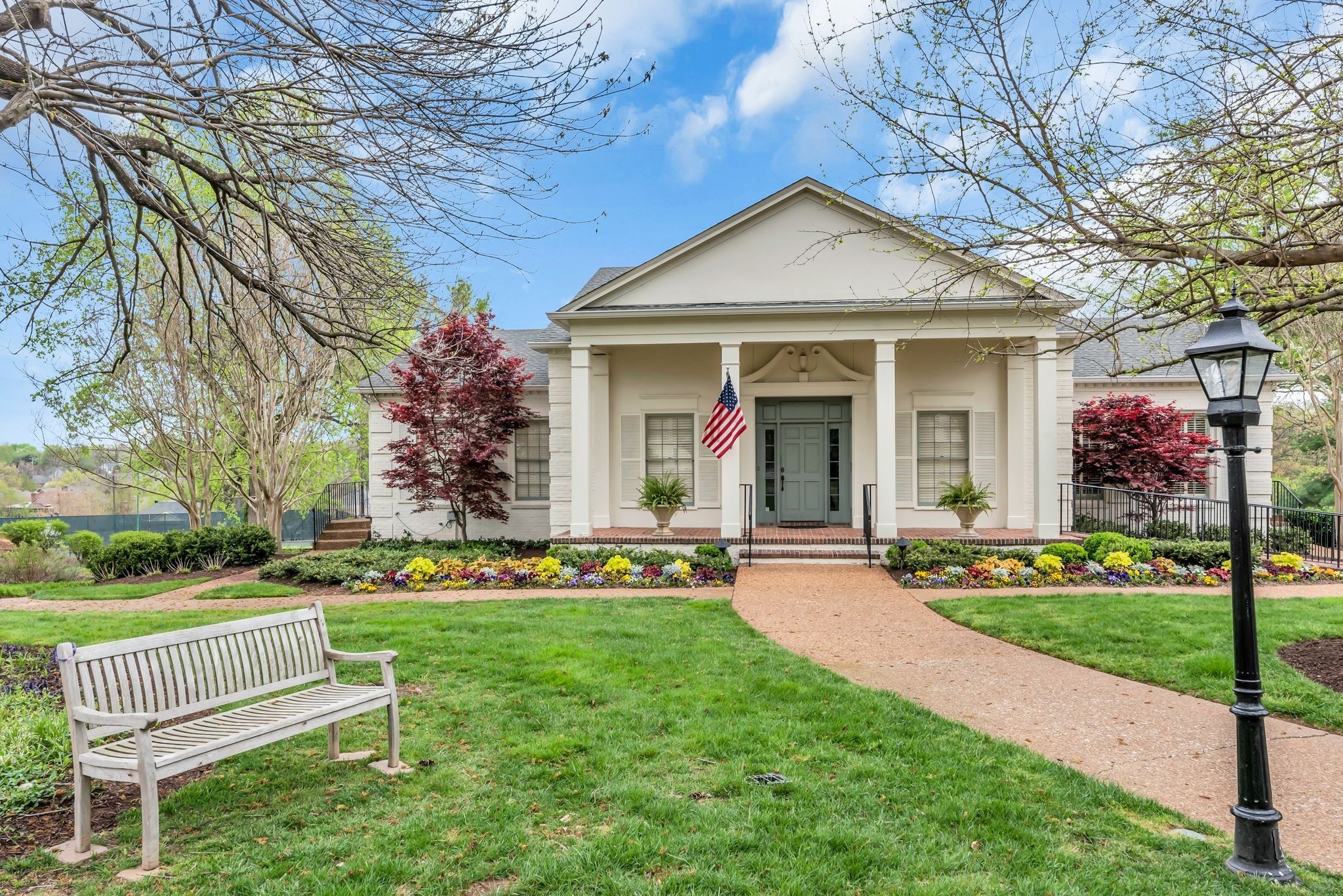 214 Chestnut Hill Dr