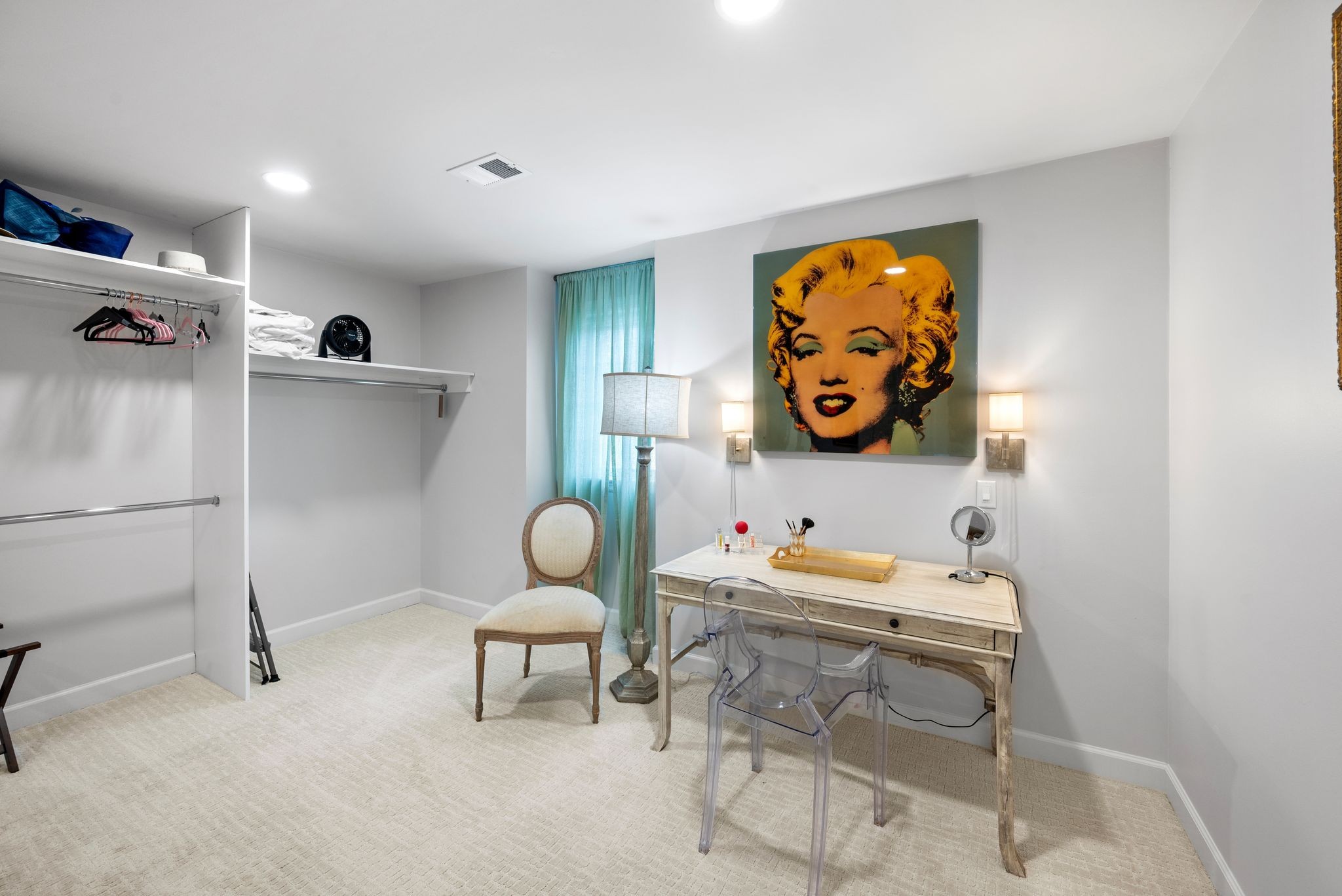 214 Chestnut Hill Dr