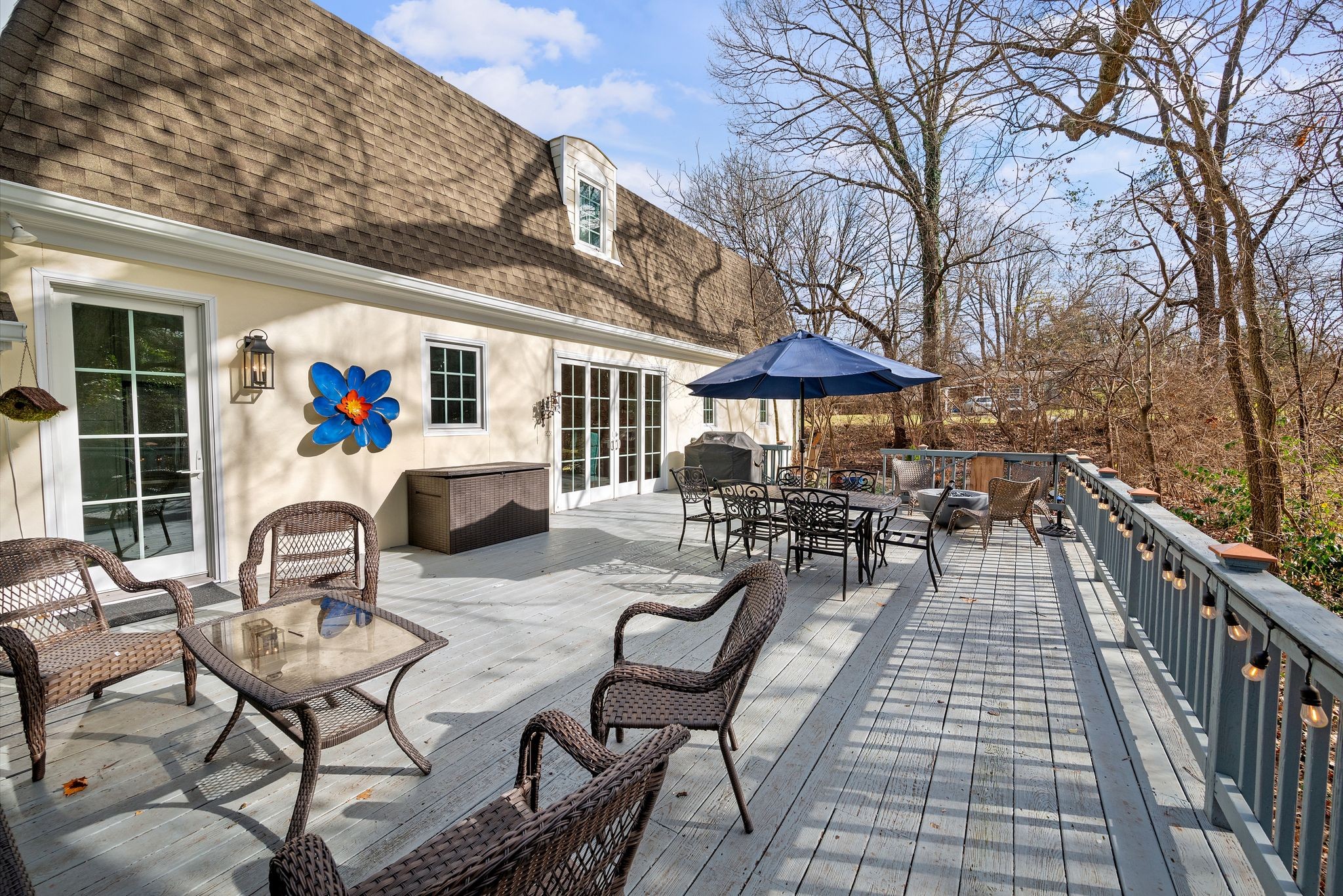214 Chestnut Hill Dr