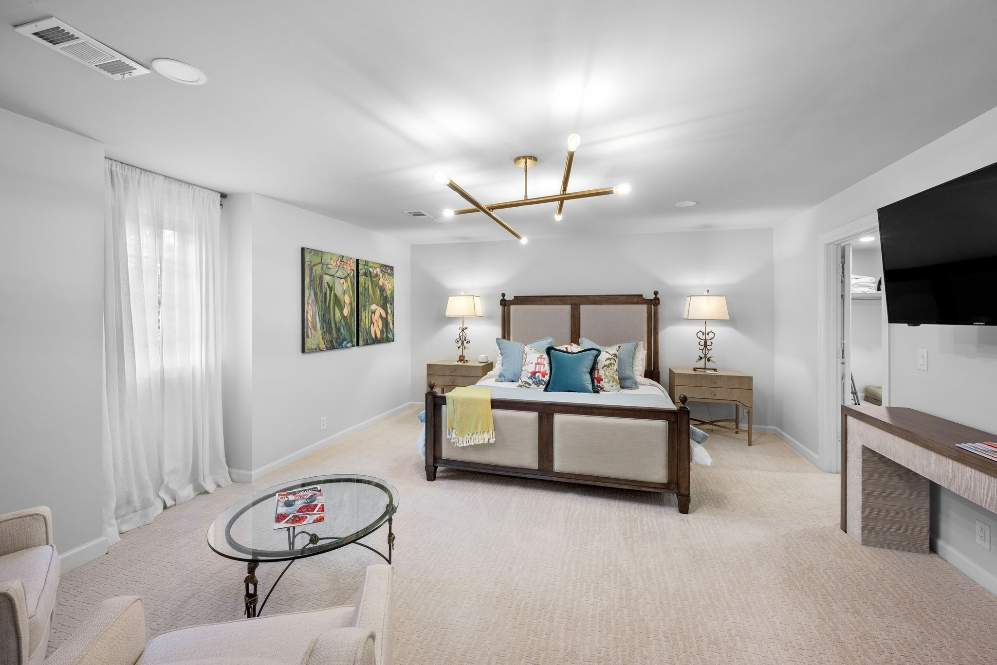 214 Chestnut Hill Dr