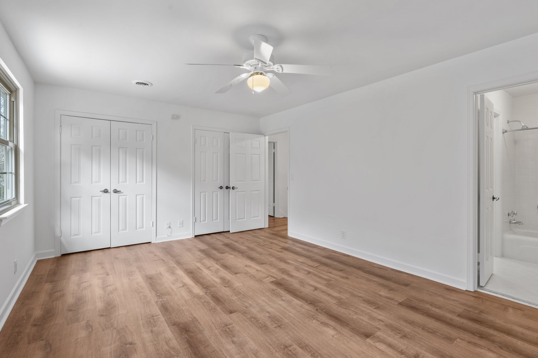 127 Jefferson Sq