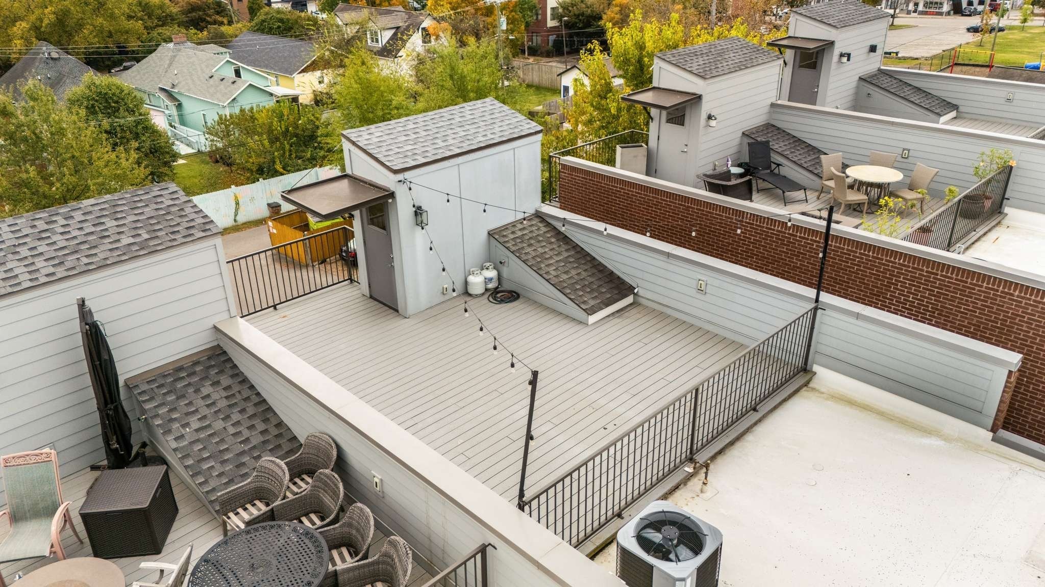 1004 Russell St Unit: 4