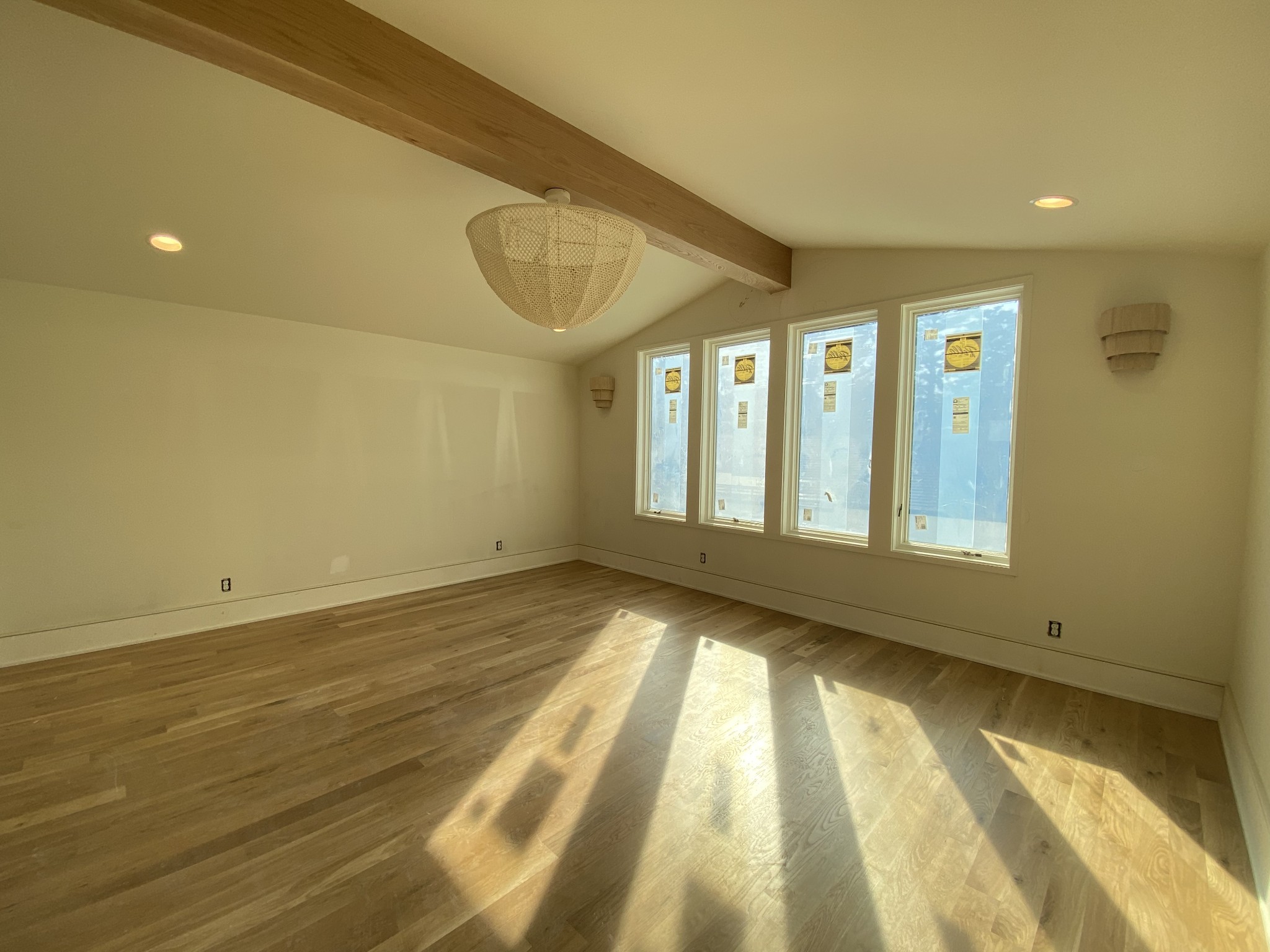 3603 Rainbow Pl