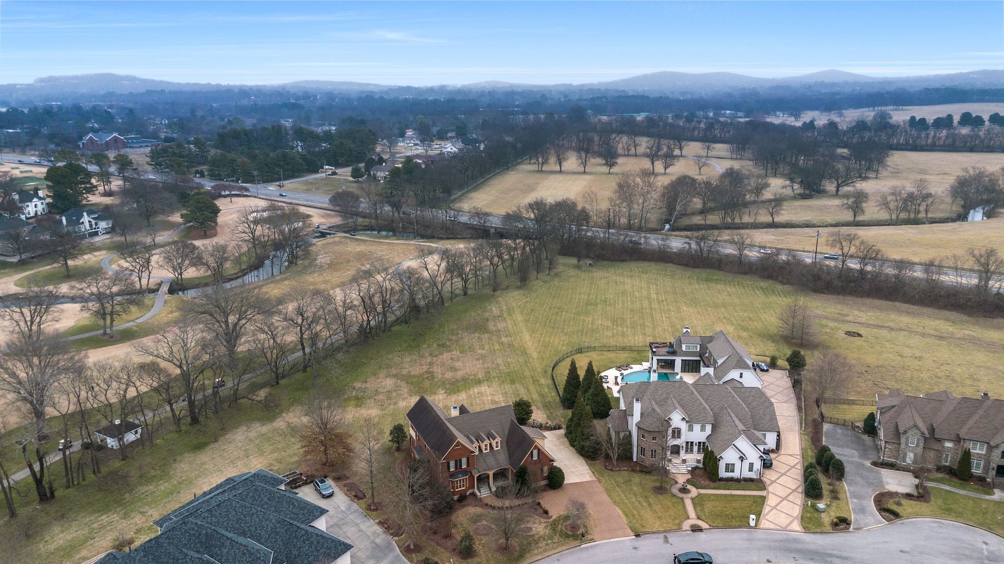 5226 Lysander Ln