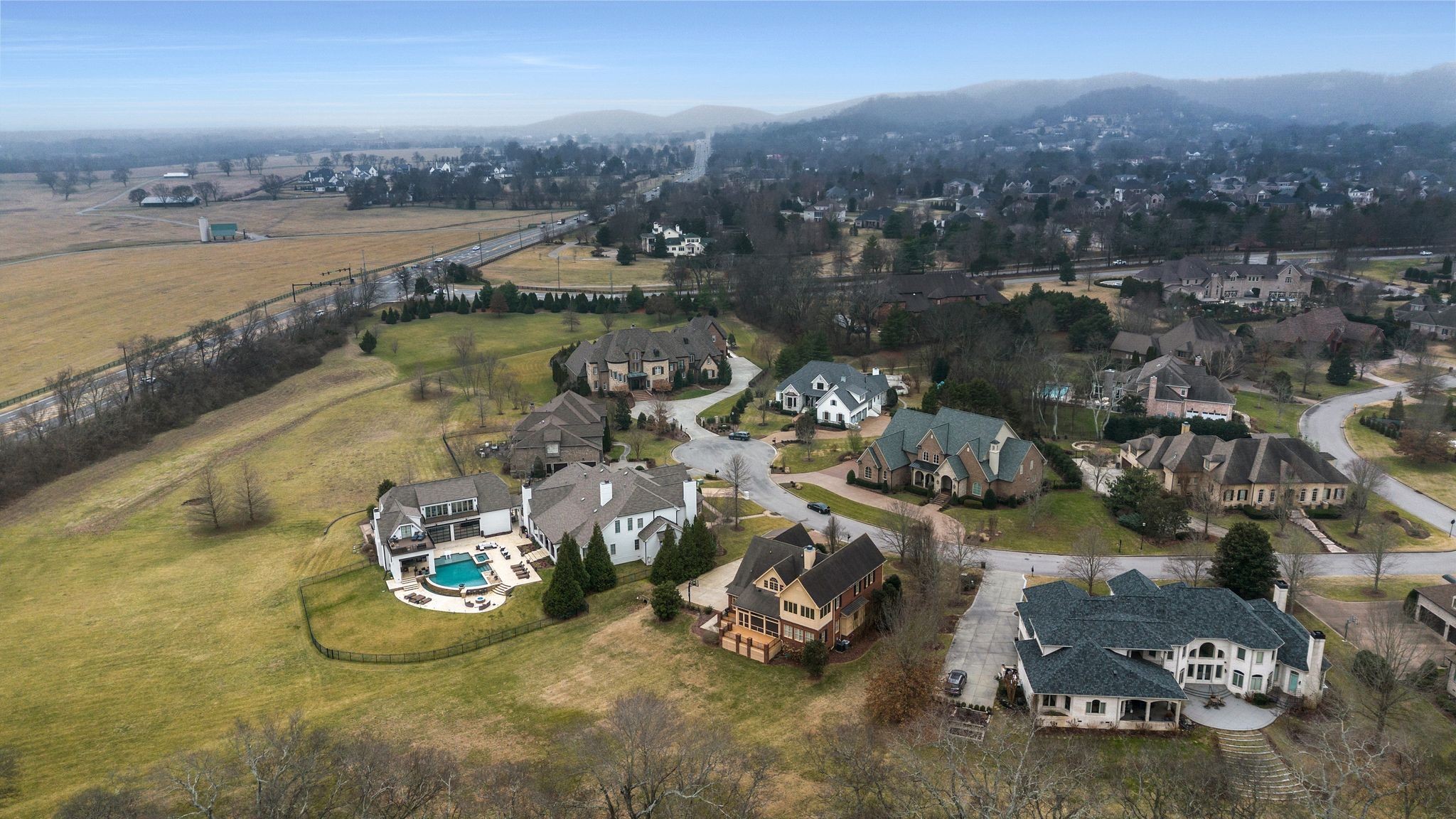 5226 Lysander Ln