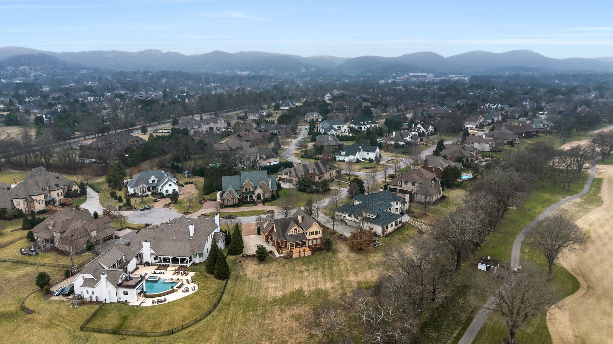 5226 Lysander Ln