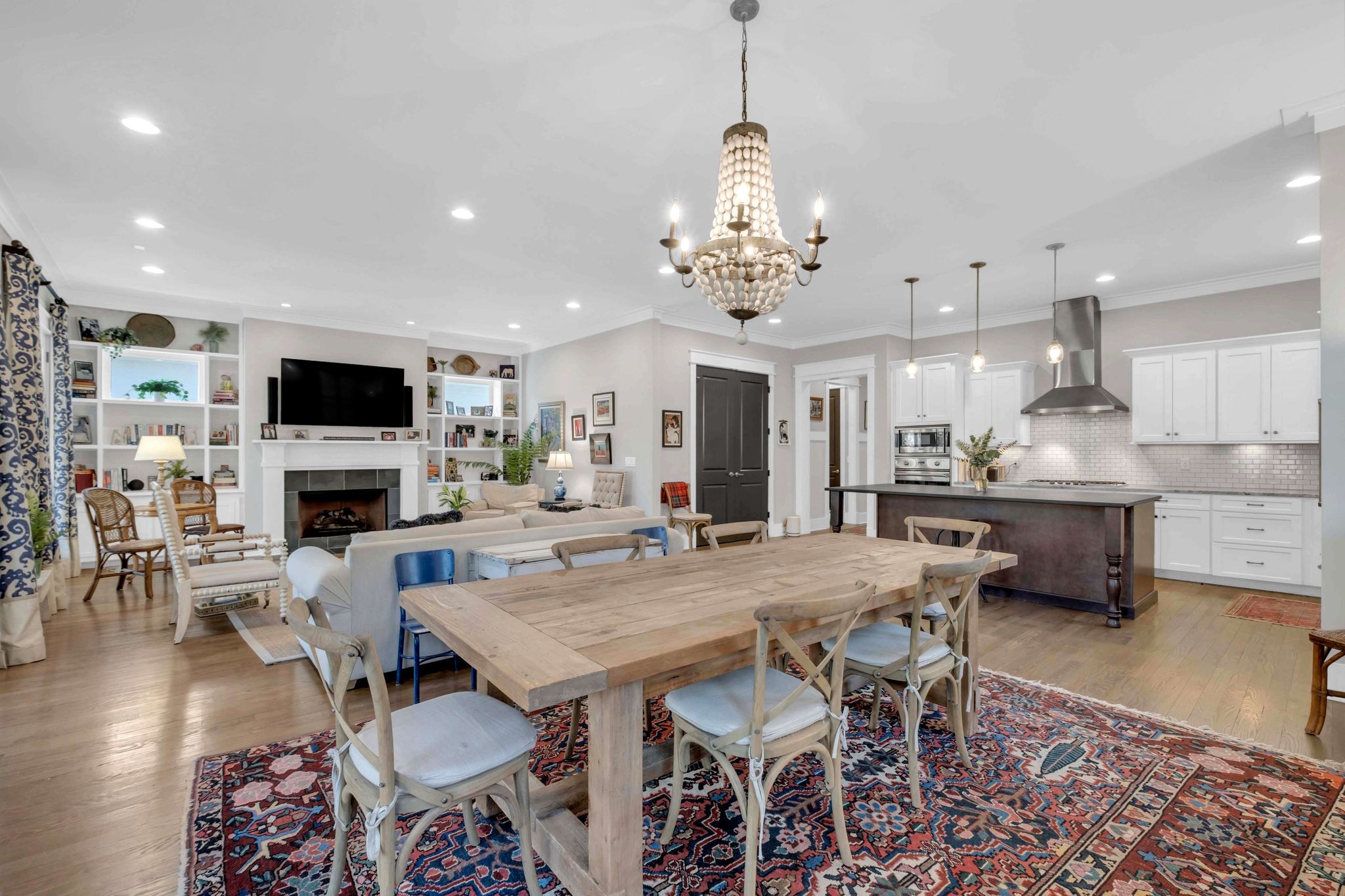 1112B Biltmore Dr