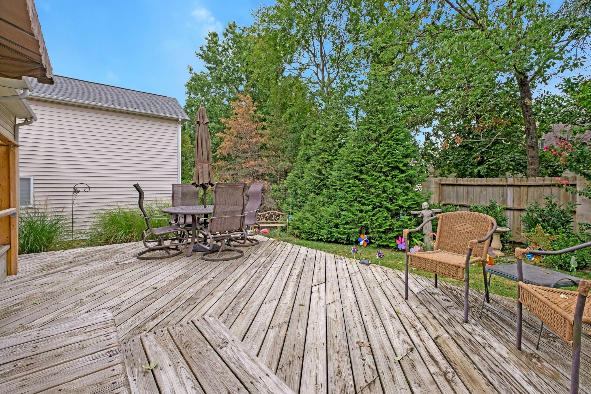 204 Deep Woods Court