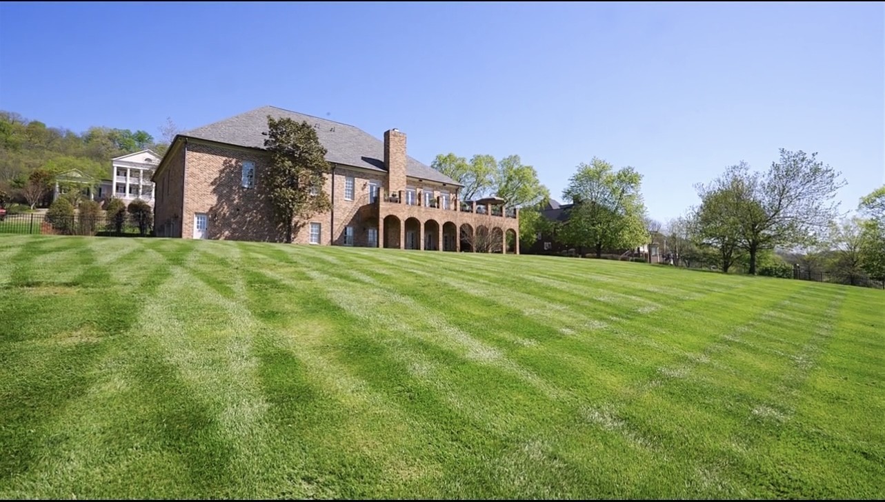 701 Legends Crest Dr