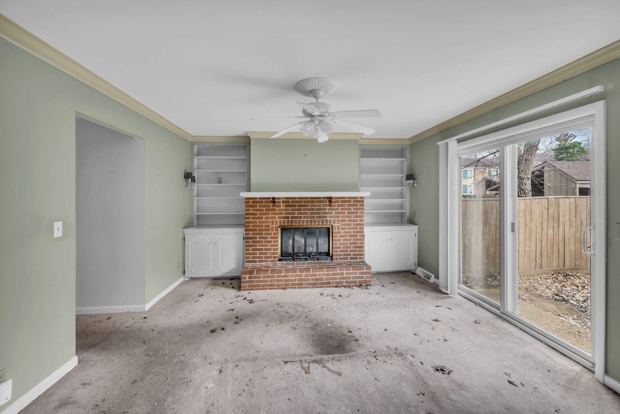 6915 Highland Park Dr