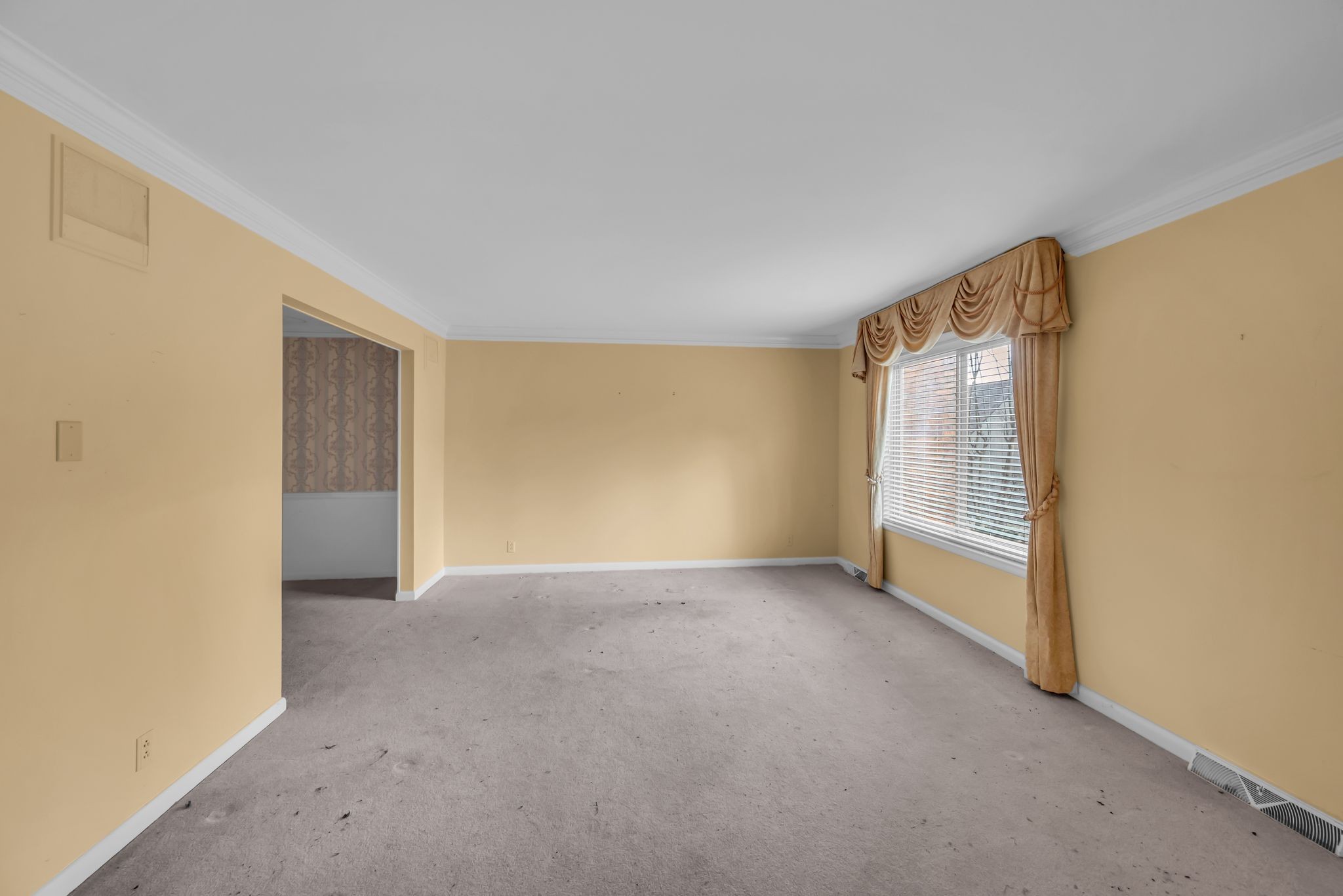 6915 Highland Park Dr