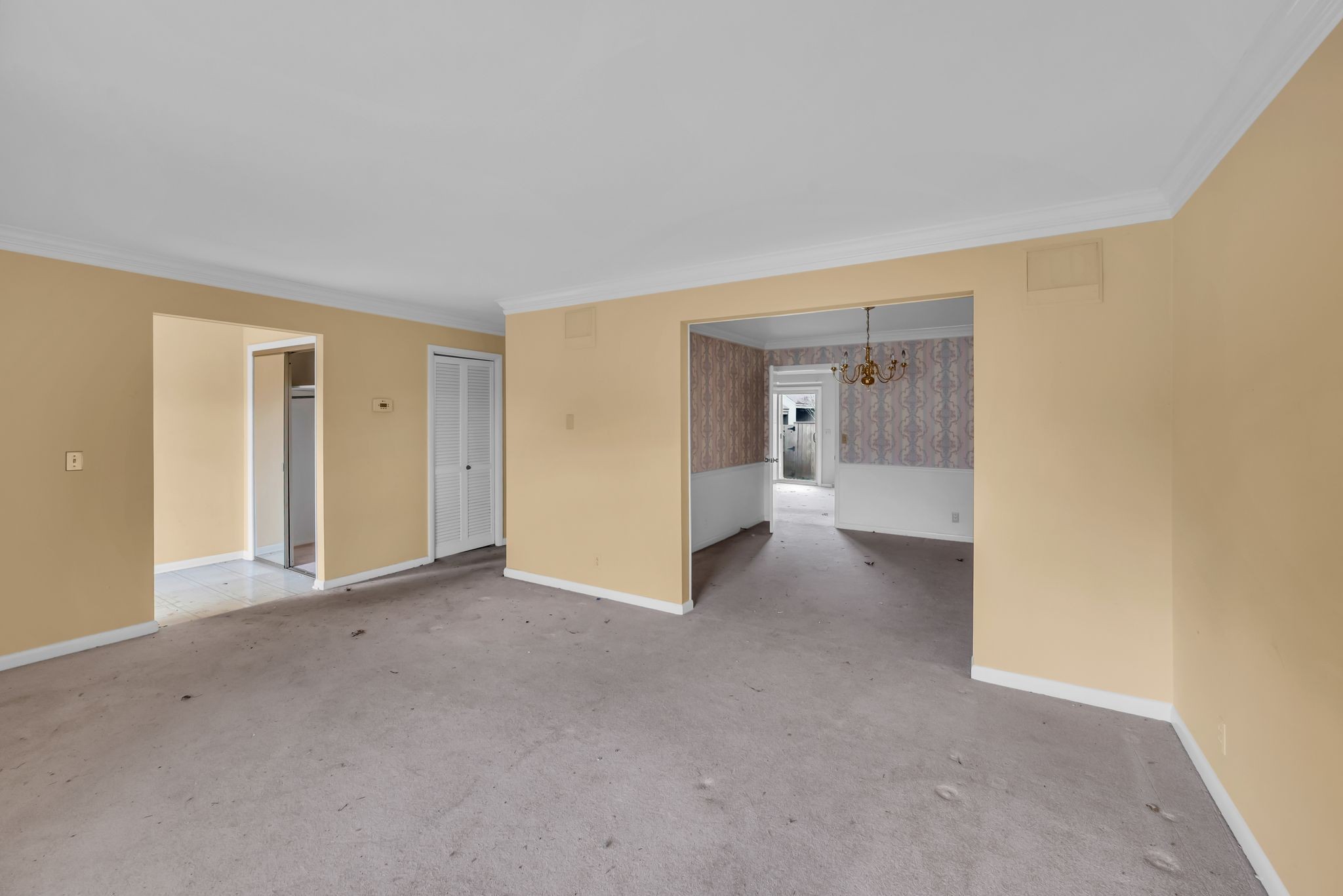 6915 Highland Park Dr