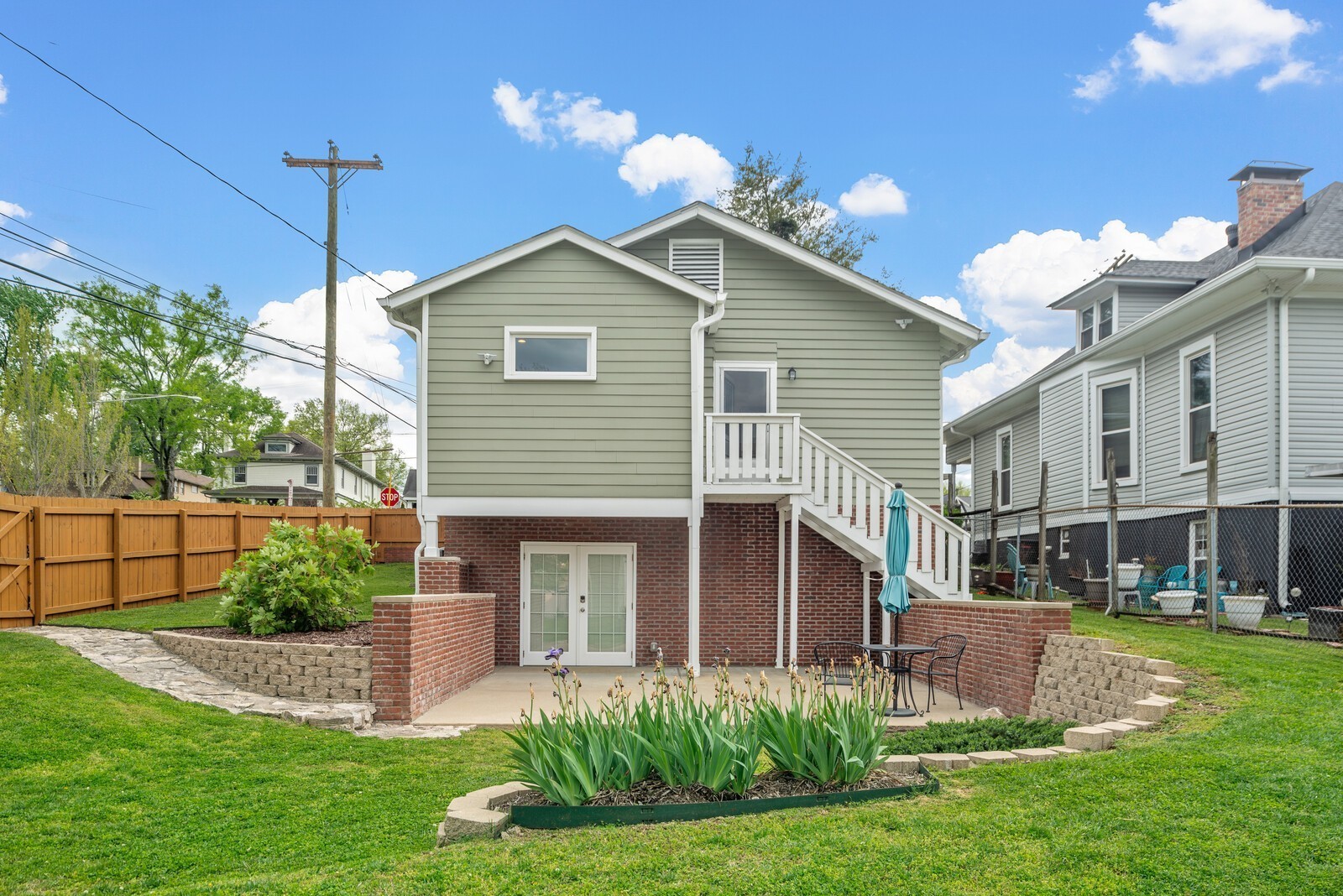 1000 Acklen Ave