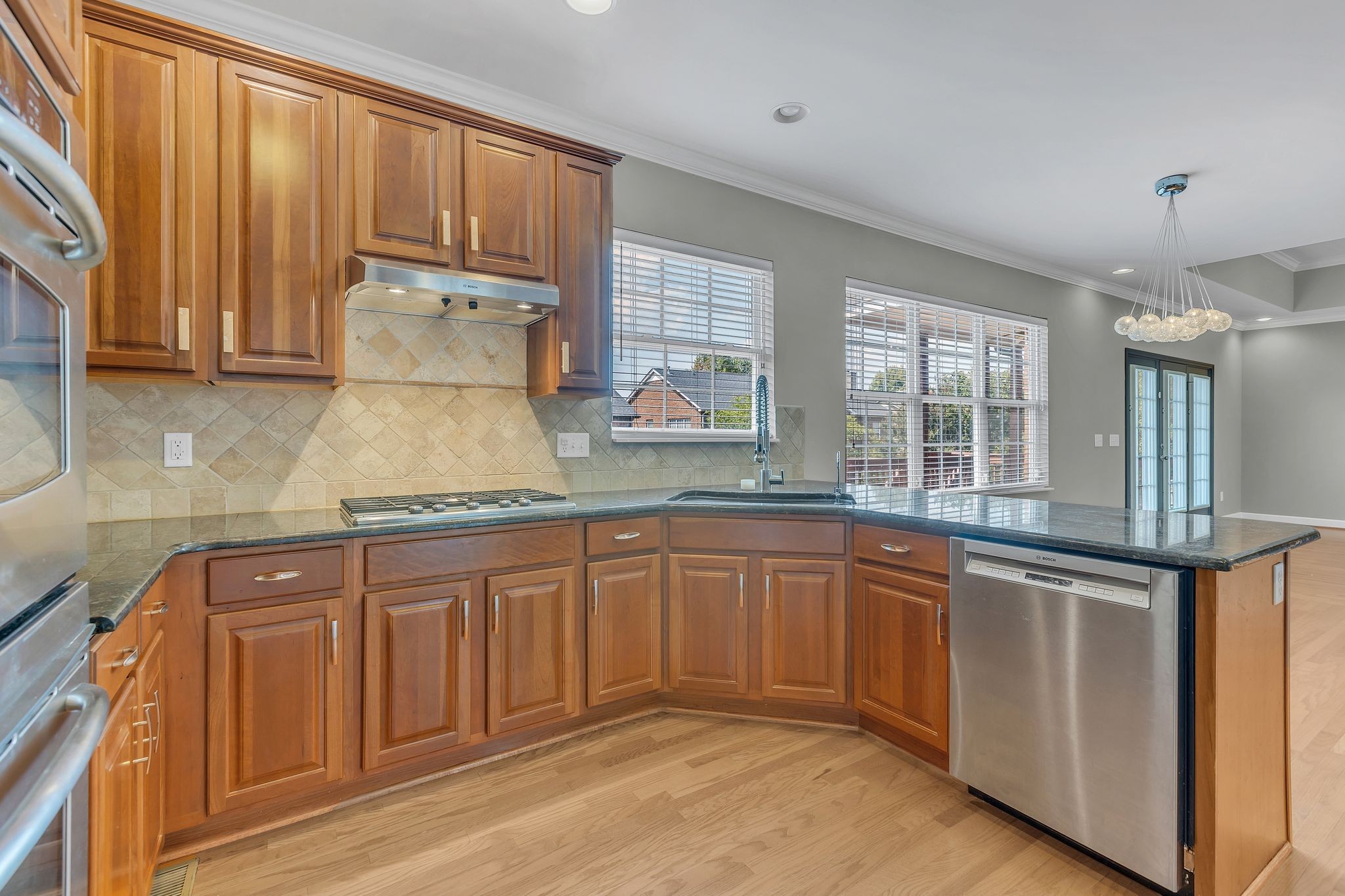 2013 Brewster Dr