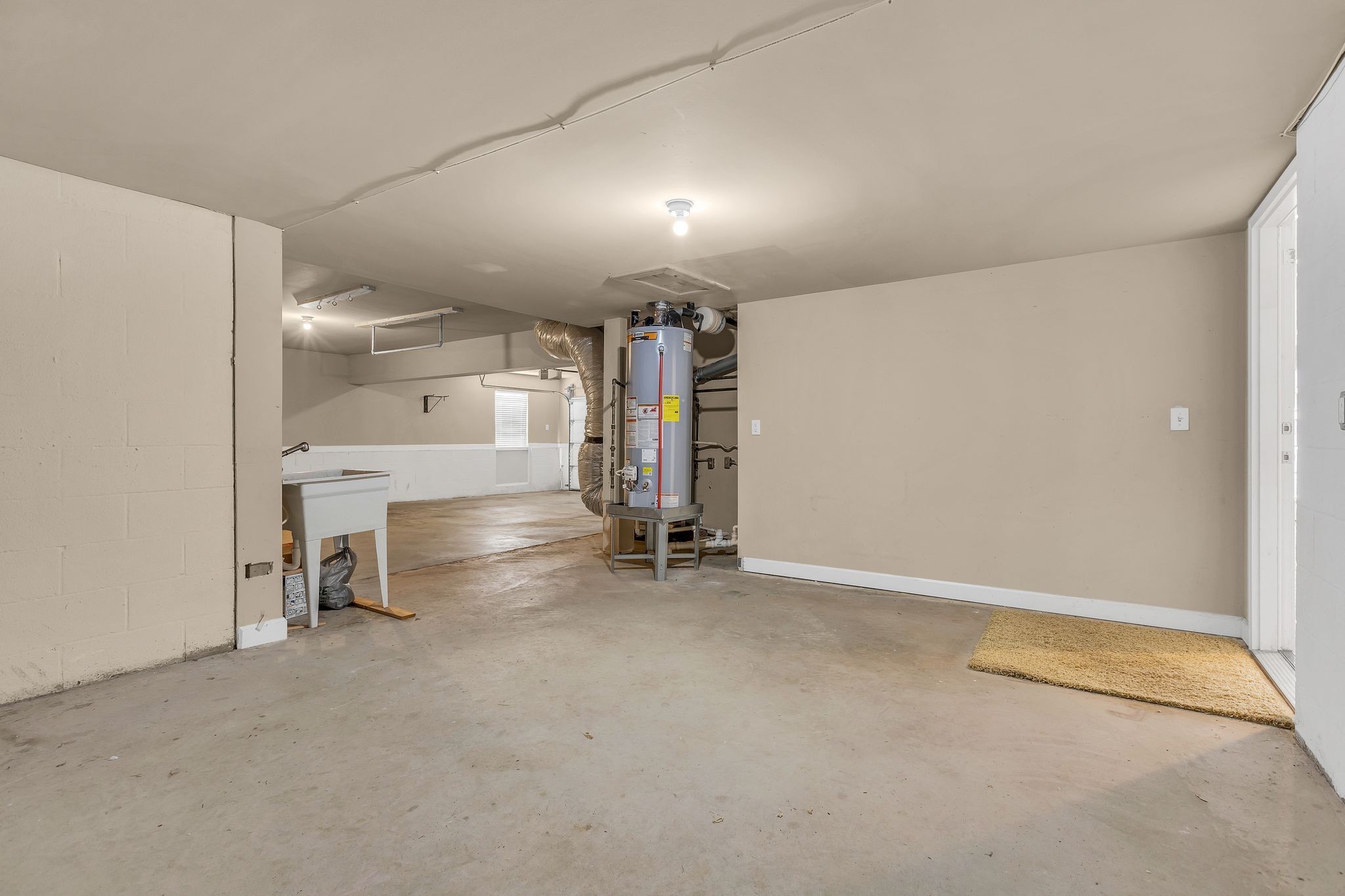 2013 Brewster Dr