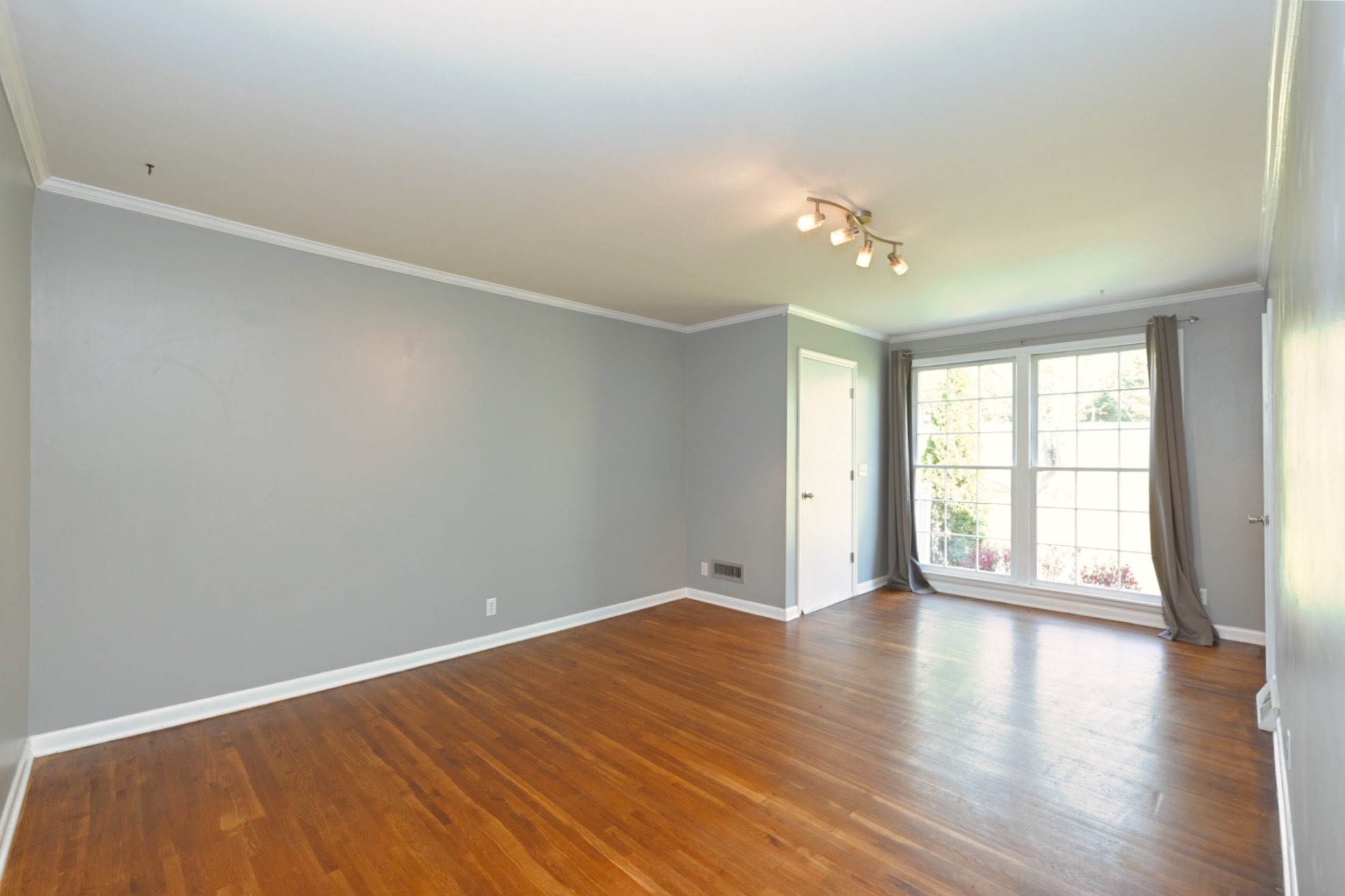 7635 Charlotte Pike Unit: Unit A