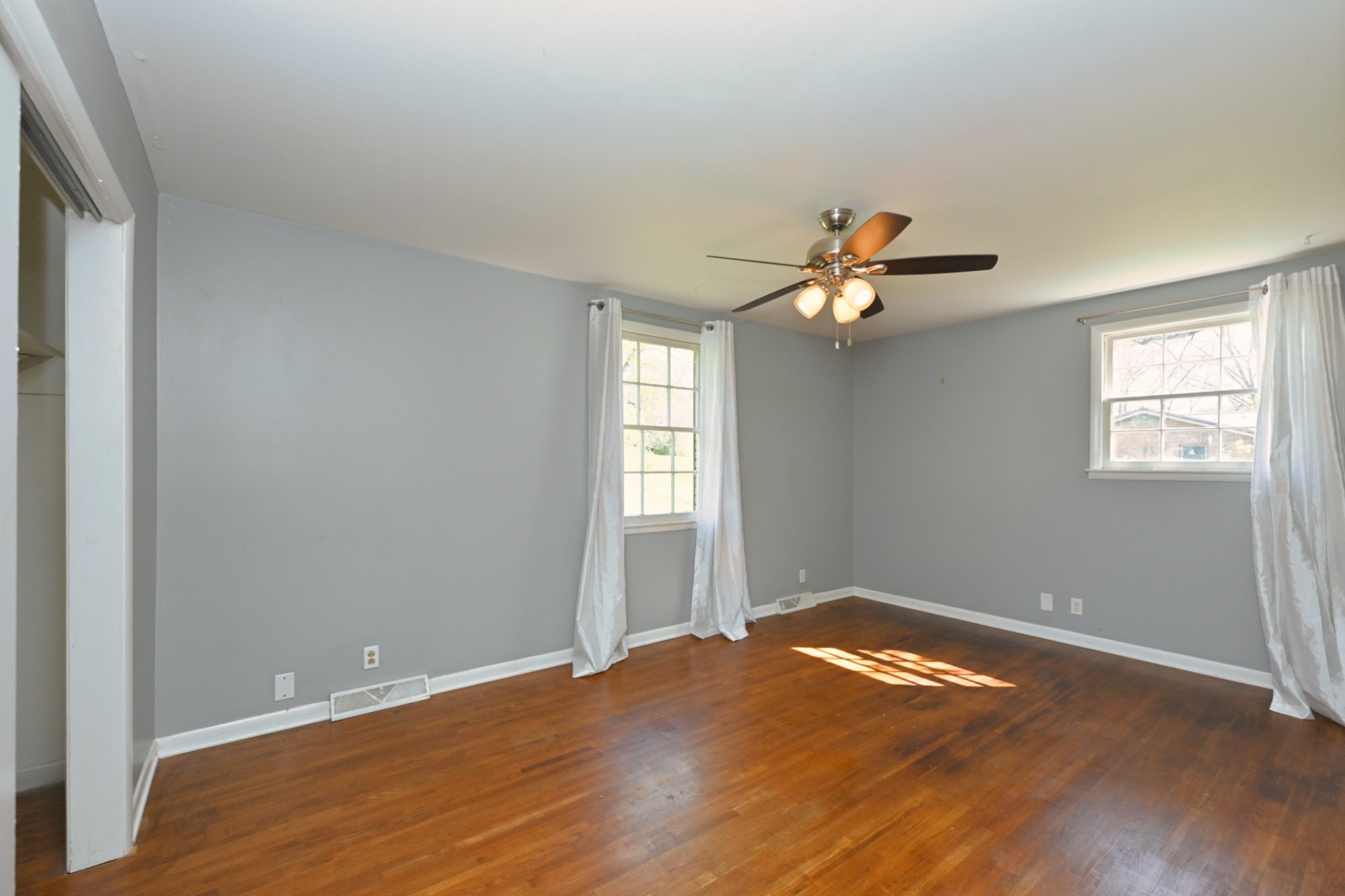 7635 Charlotte Pike Unit: Unit A