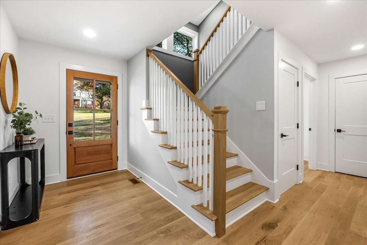 614 Skyview Dr