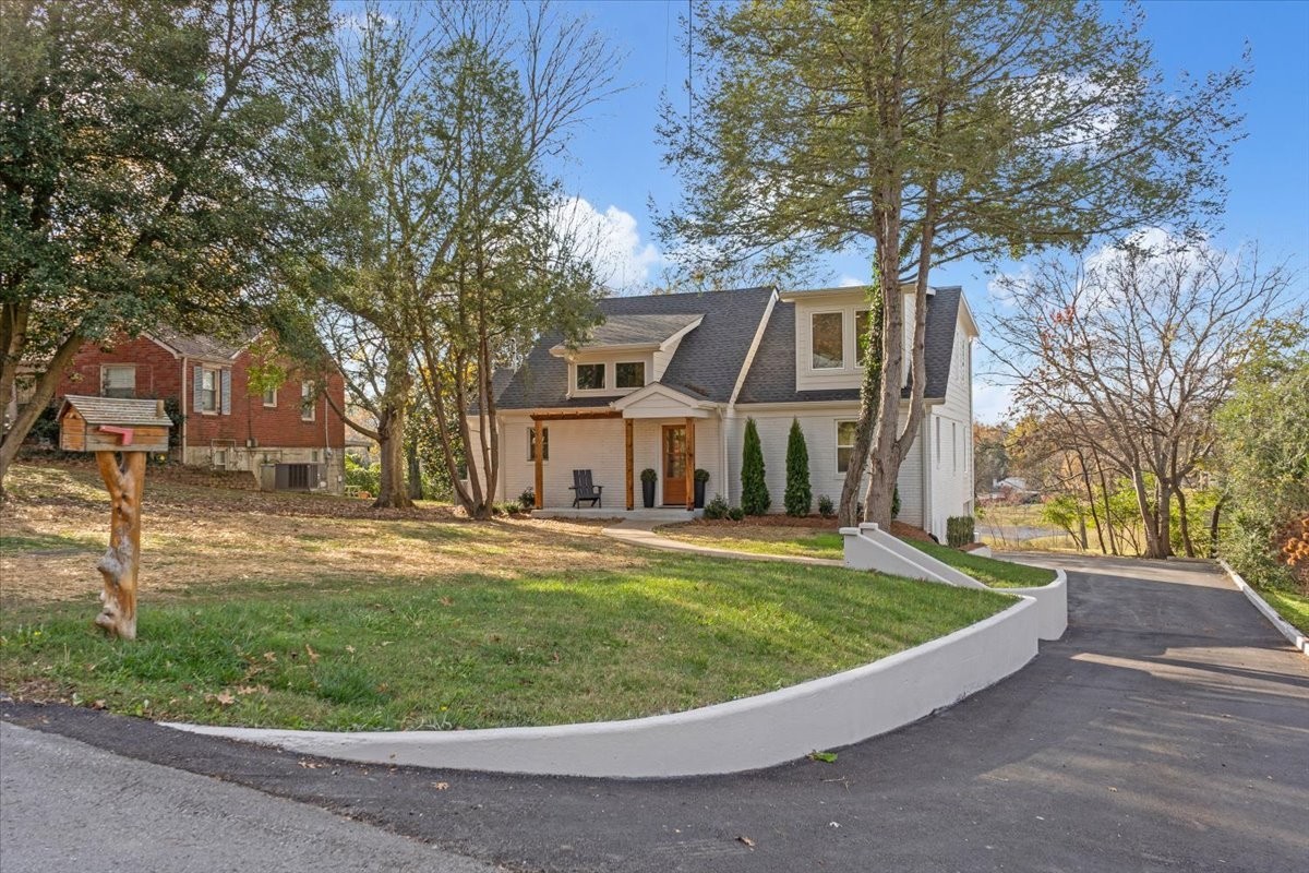 614 Skyview Dr