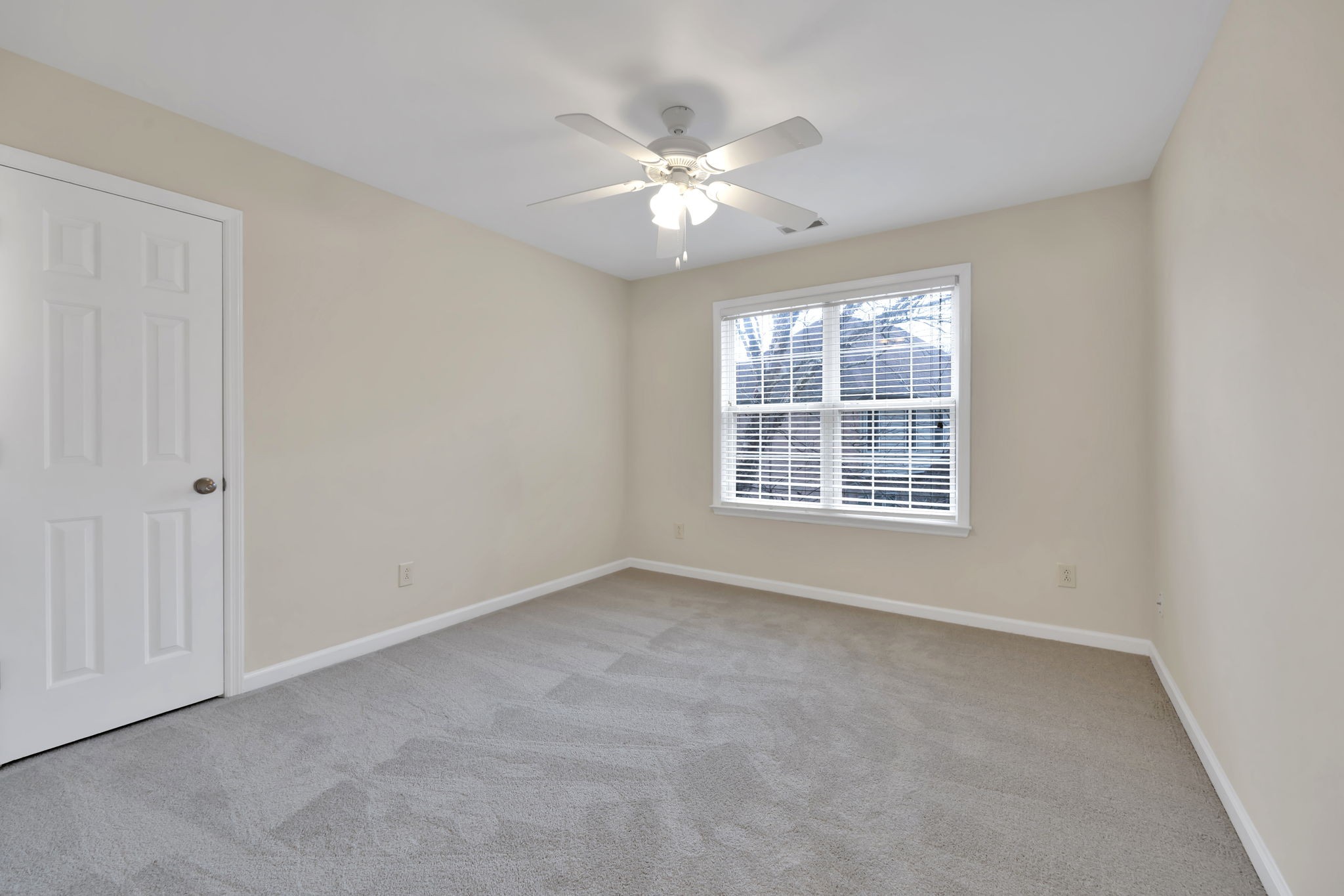 2000 Wimbledon Cir