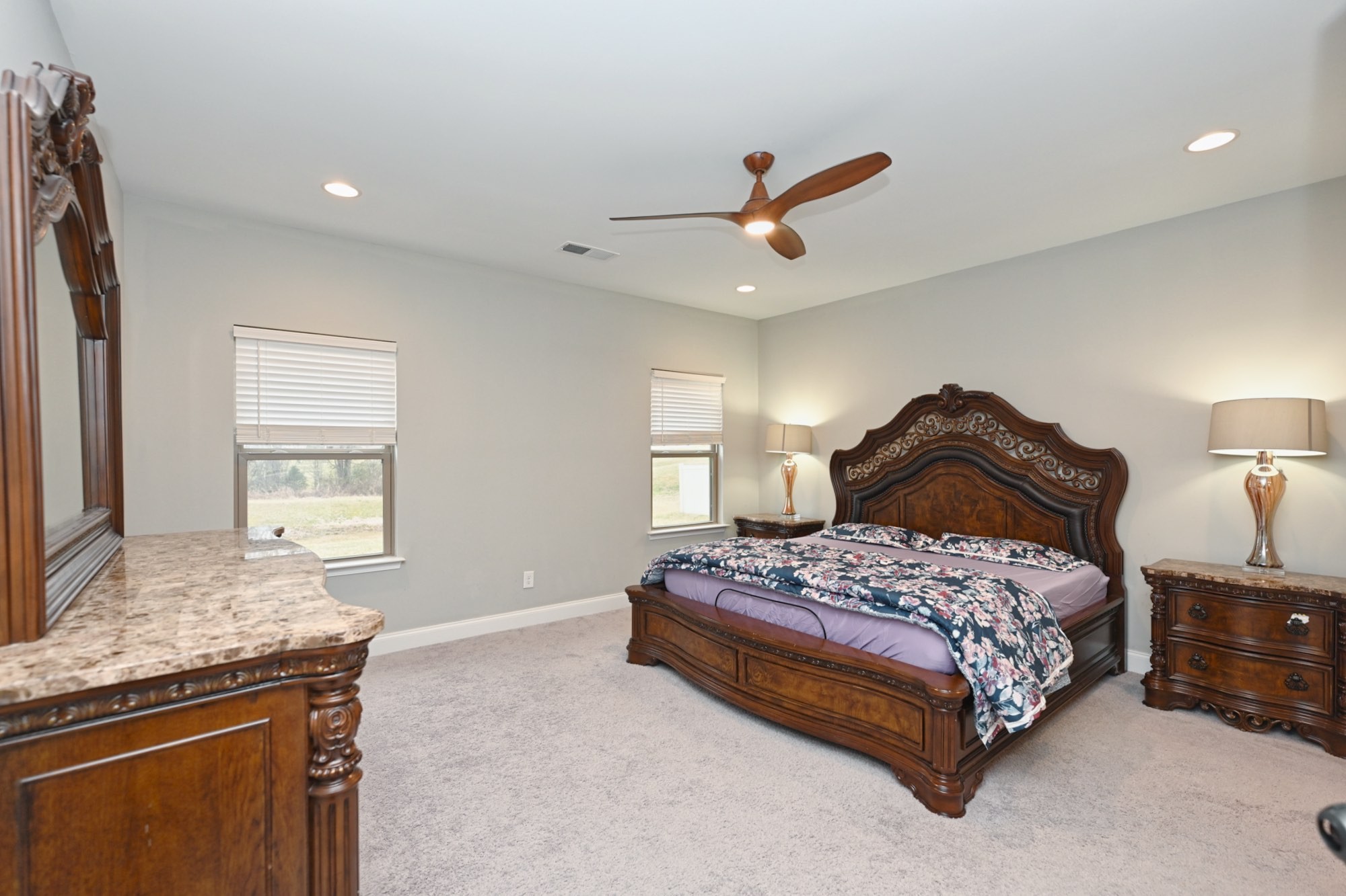 2939 Stewart Campbell Pt