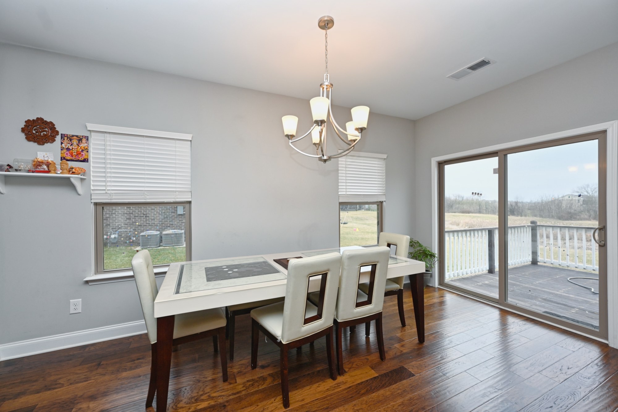 2939 Stewart Campbell Pt