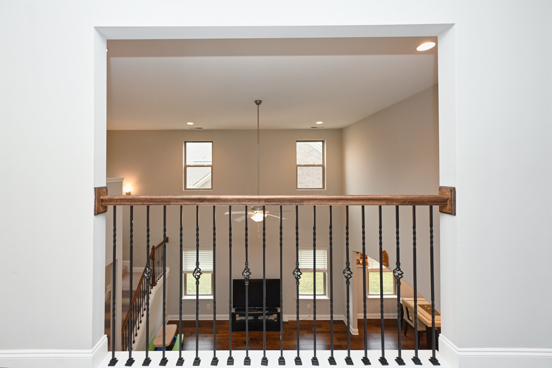 2939 Stewart Campbell Pt