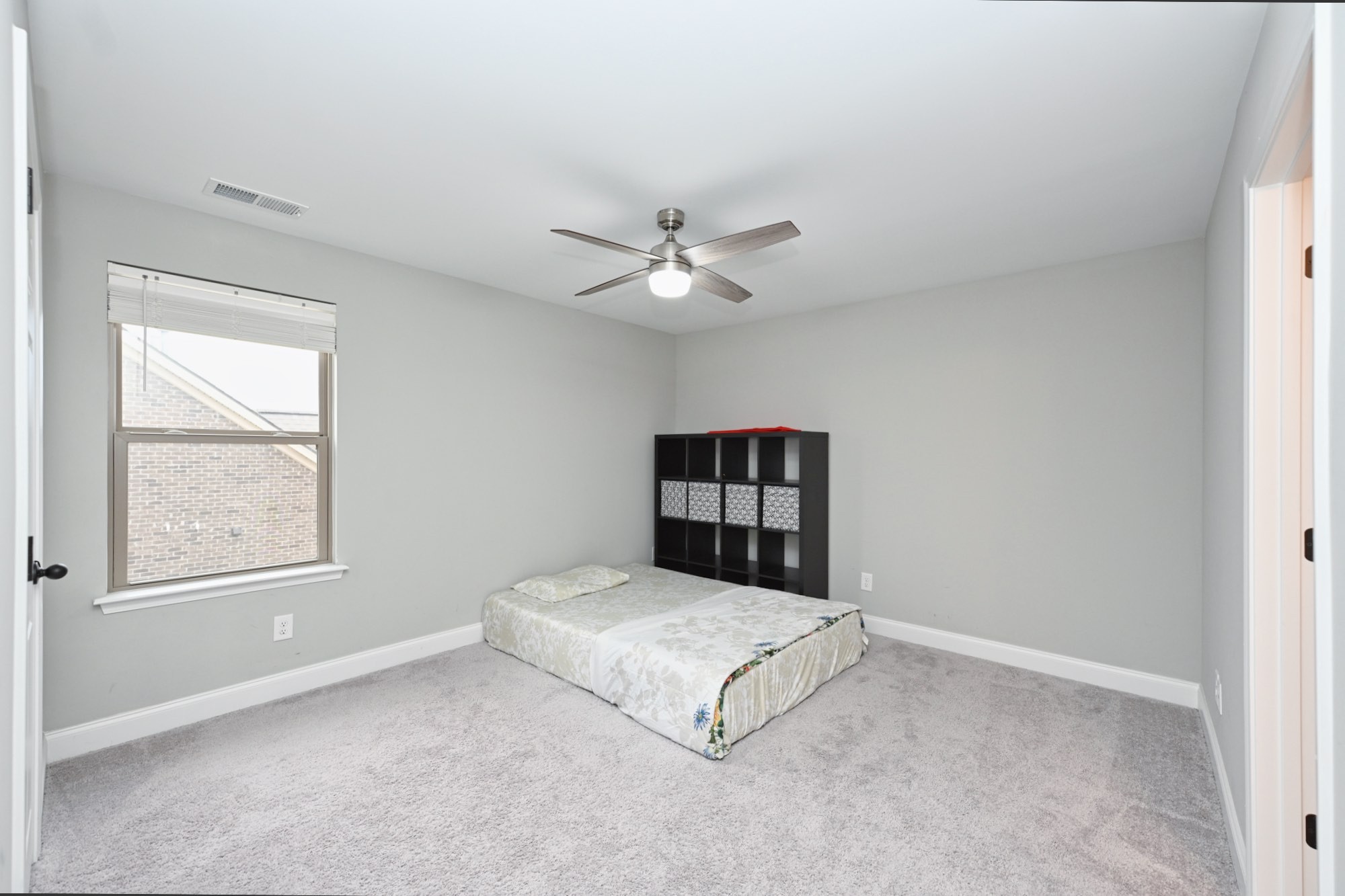 2939 Stewart Campbell Pt