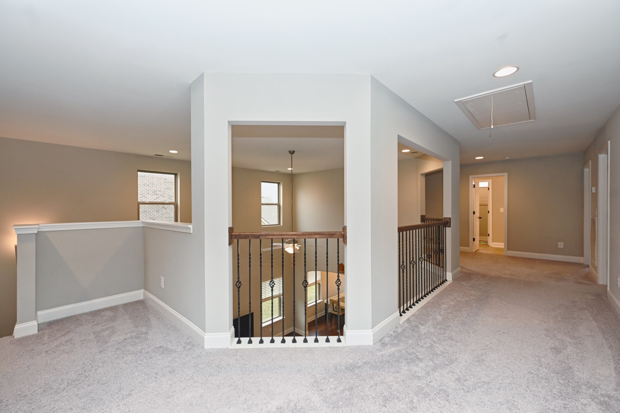 2939 Stewart Campbell Pt