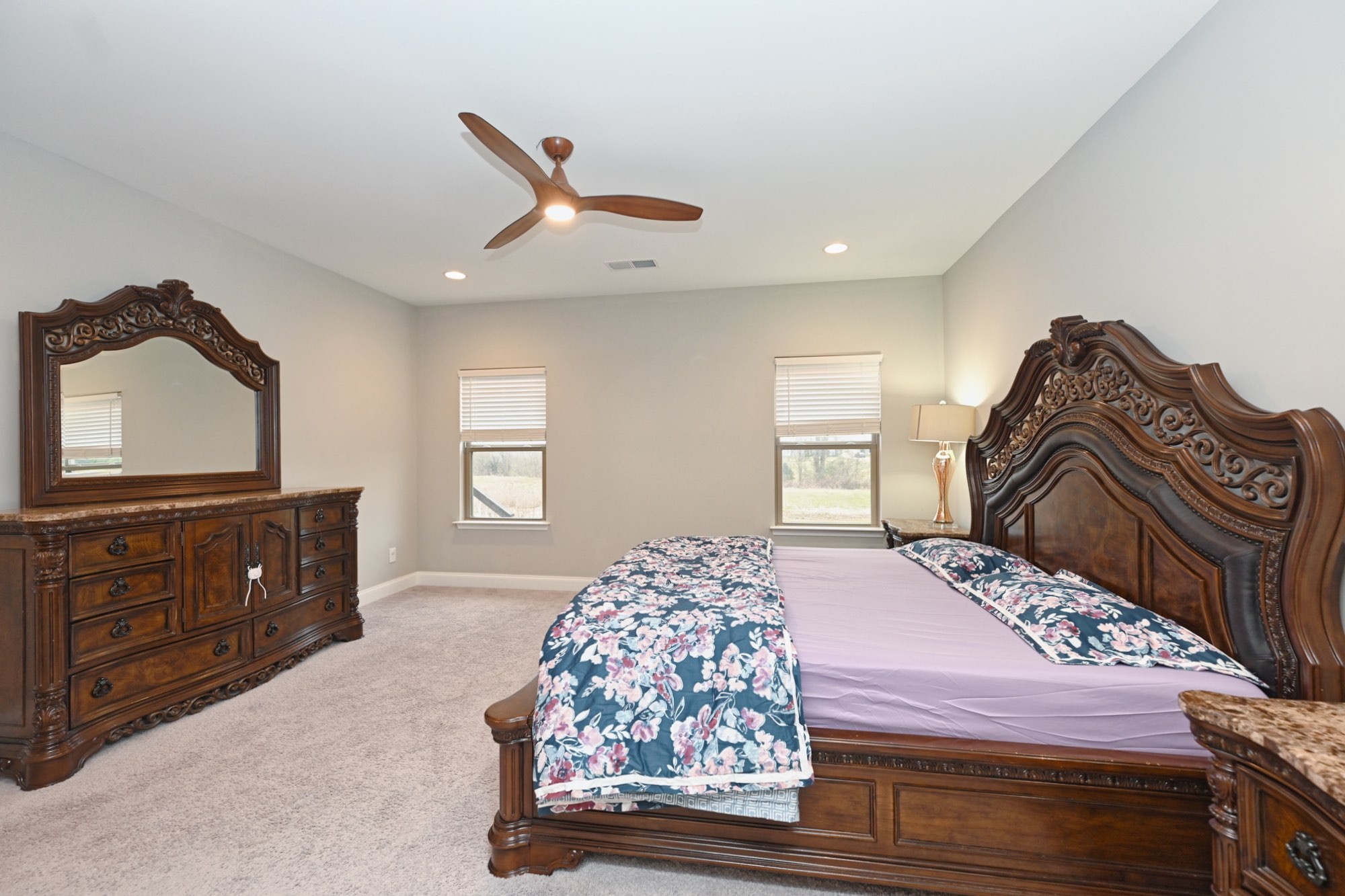 2939 Stewart Campbell Pt