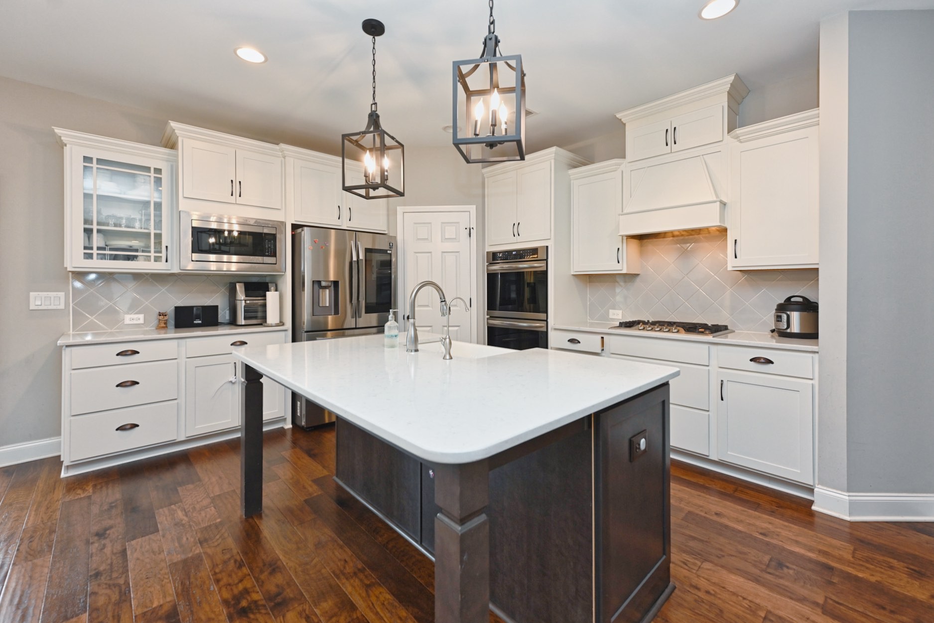 2939 Stewart Campbell Pt