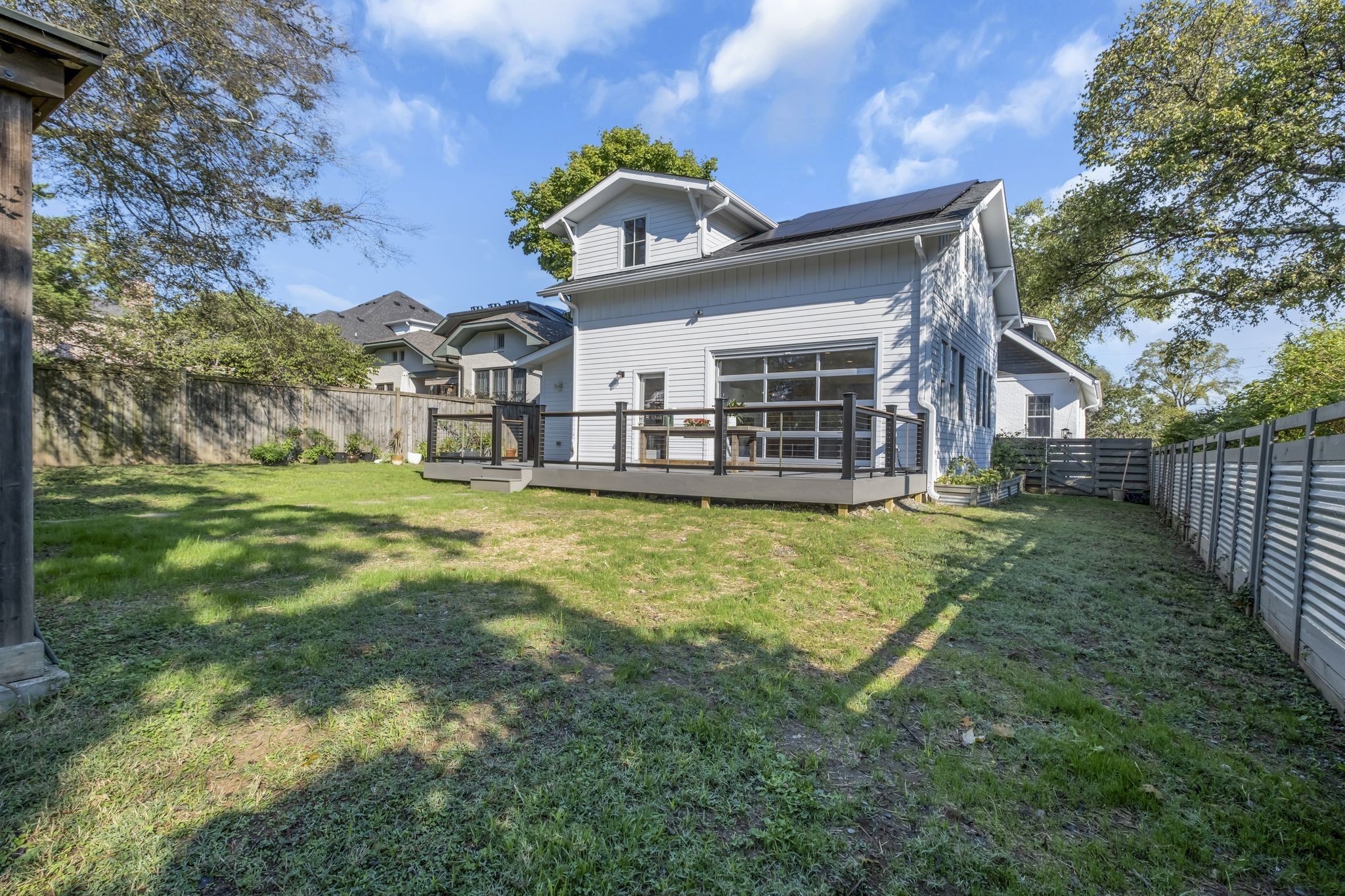 2501 Barton Avenue