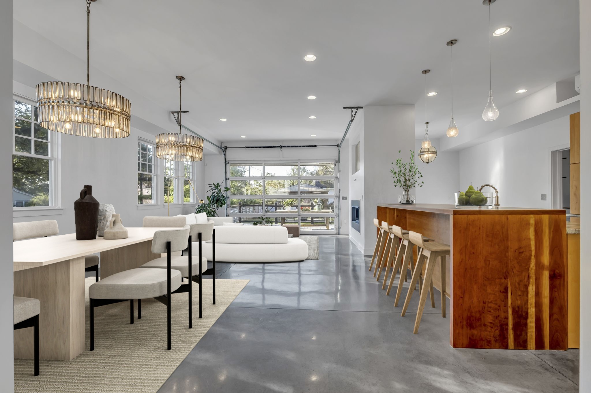 2501 Barton Avenue