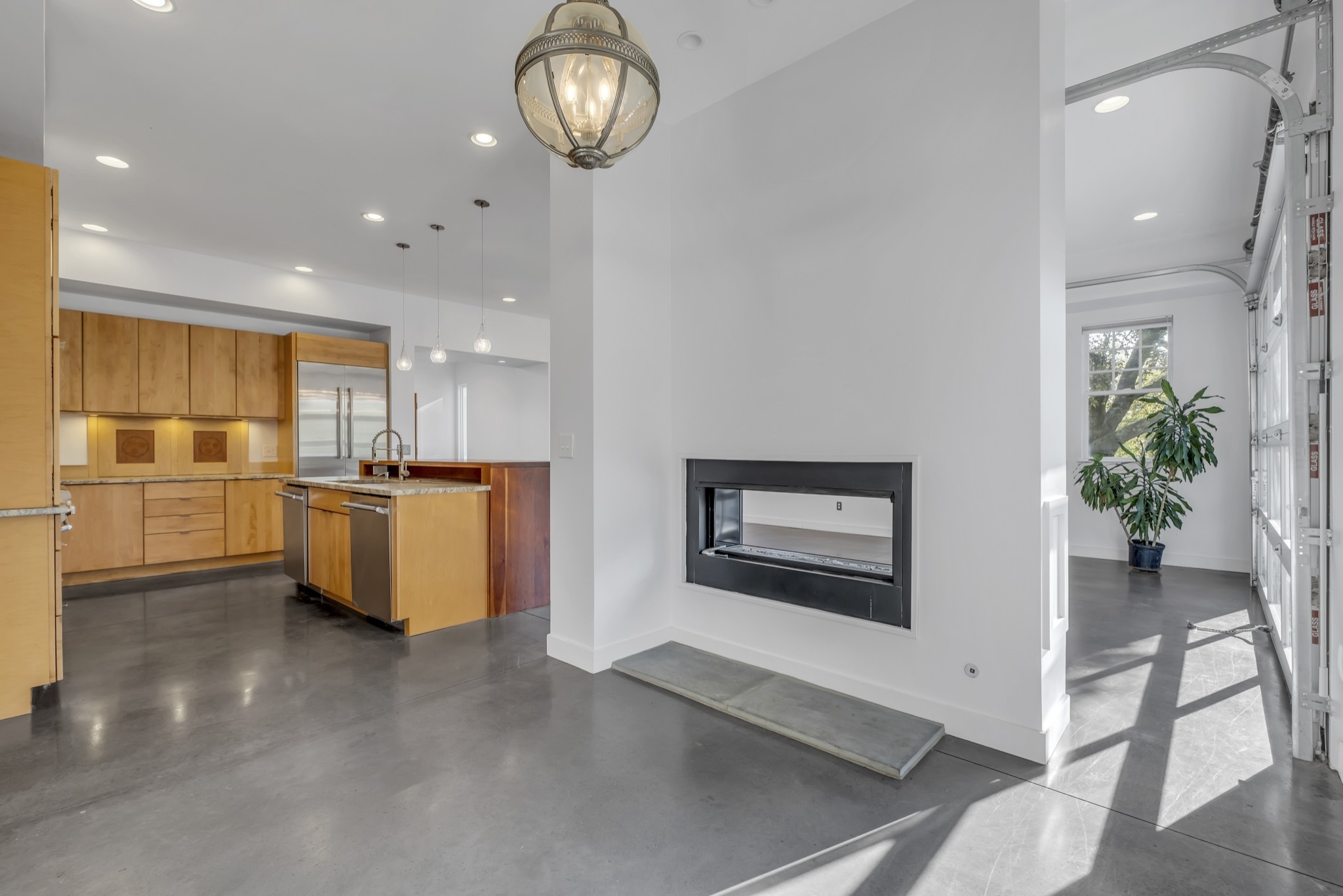 2501 Barton Avenue