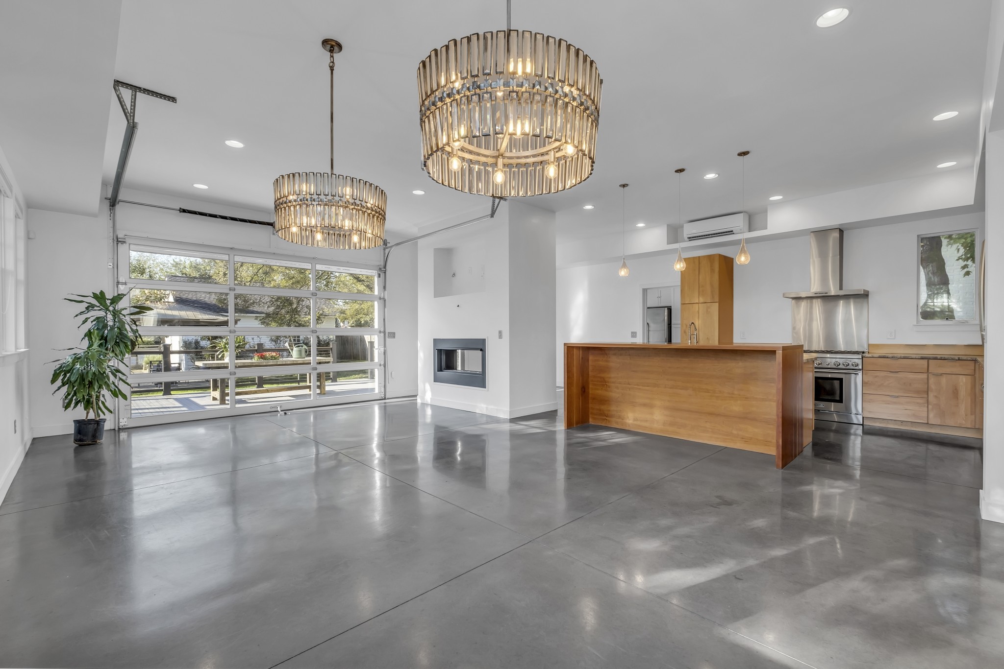 2501 Barton Avenue